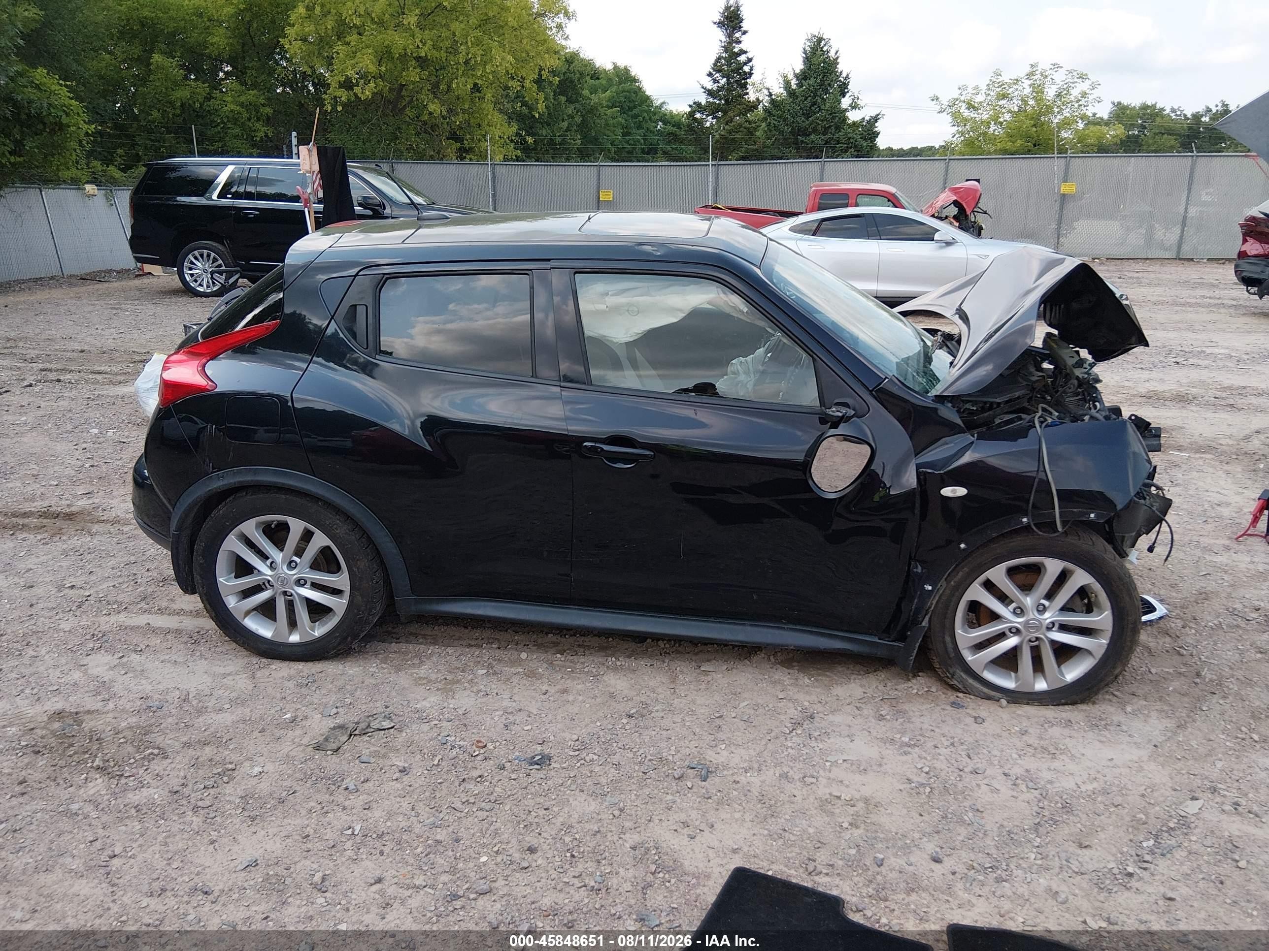 2014 Nissan Juke Sv Black vin: JN8AF5MR2ET353178