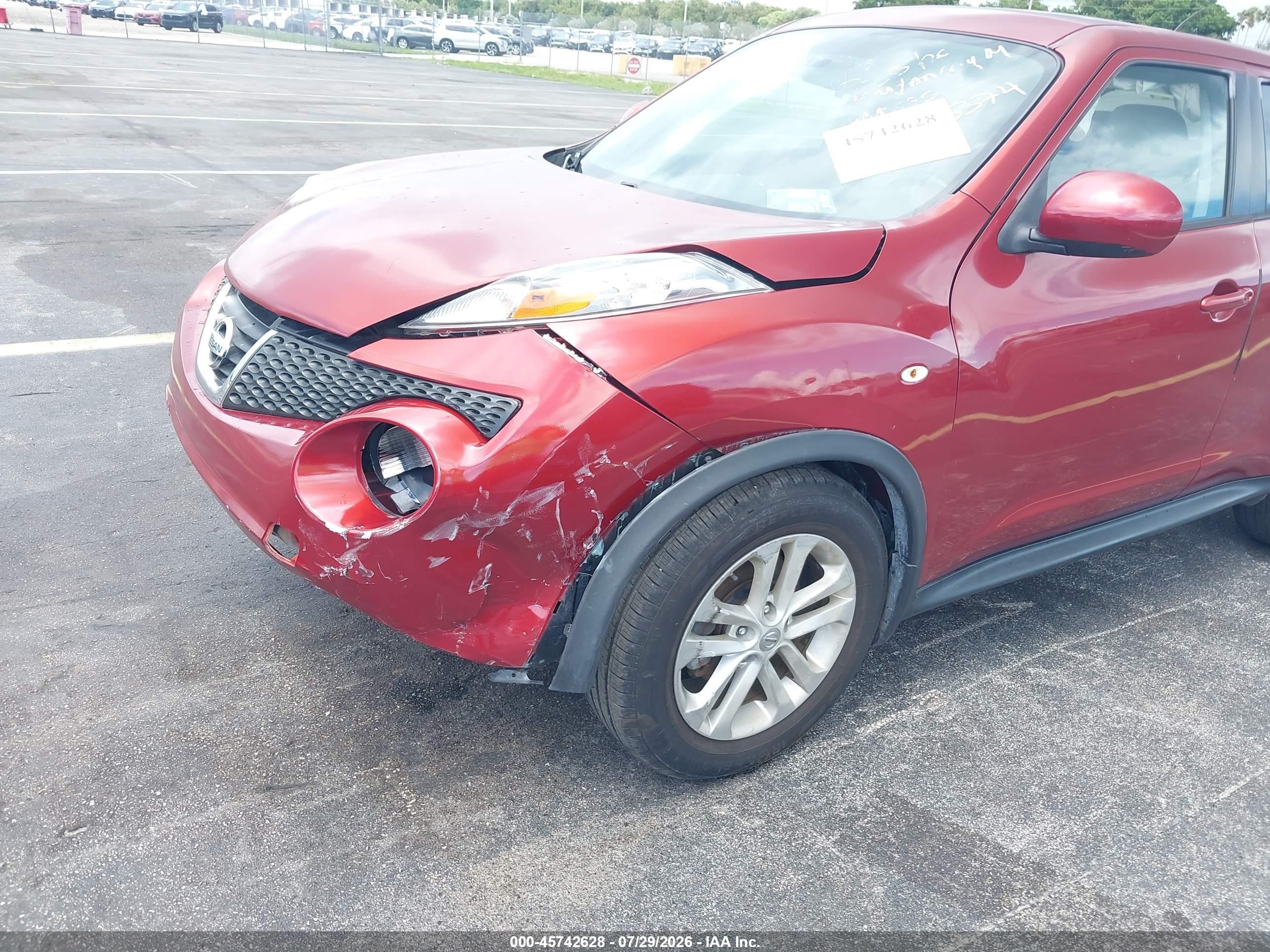 2014 Nissan Juke Sv Красный vin: JN8AF5MR2ET353374