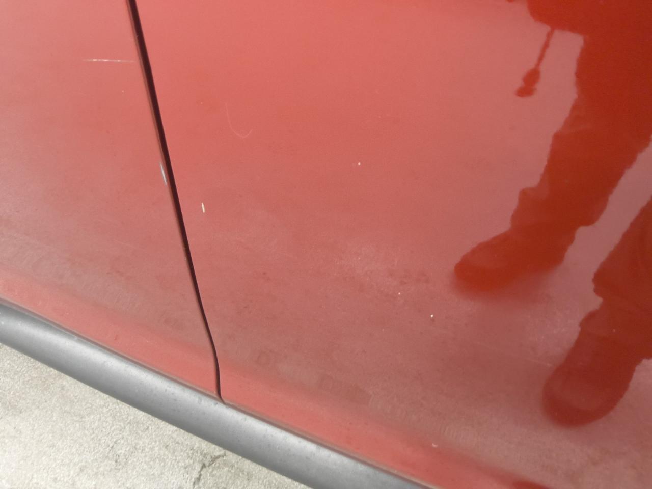 2014 Nissan Juke Sv Red vin: JN8AF5MR2ET354668 Damage: Right Front Door, Heavy Scratch, 1 To 2 Inches