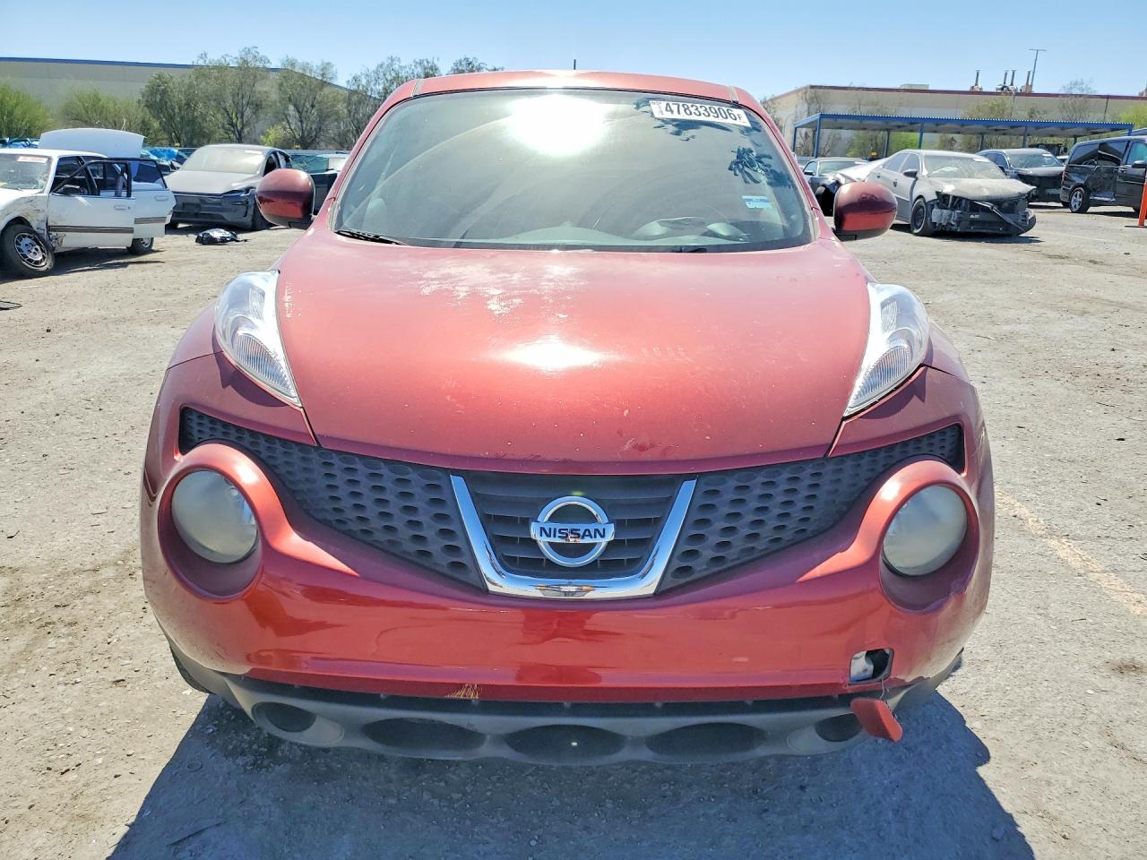 2014 Nissan Juke Sv Red vin: JN8AF5MR2ET355125