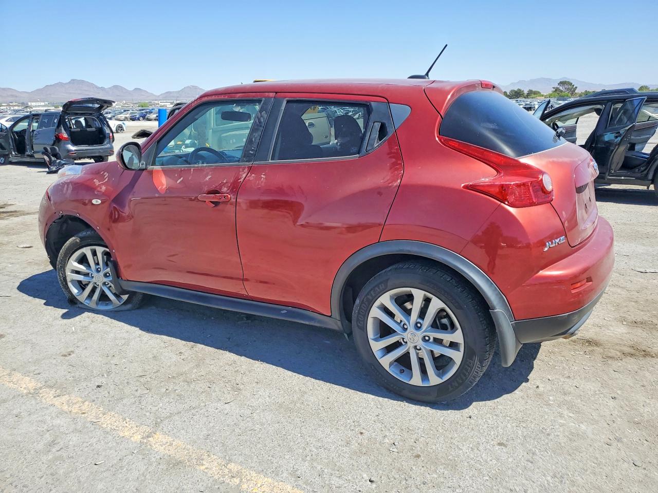 2014 Nissan Juke Sv Red vin: JN8AF5MR2ET355125