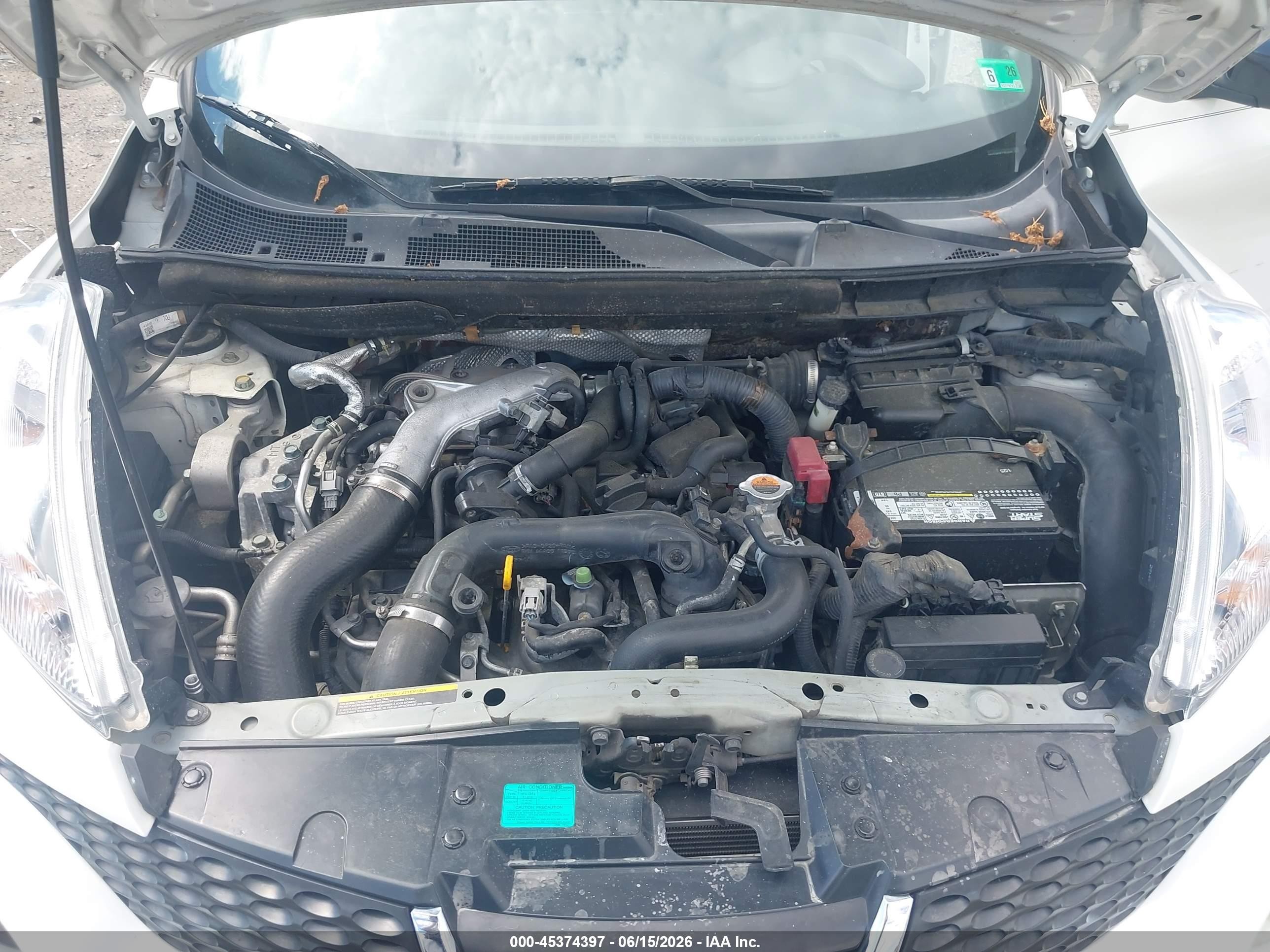 2014 Nissan Juke S White vin: JN8AF5MR2ET356842