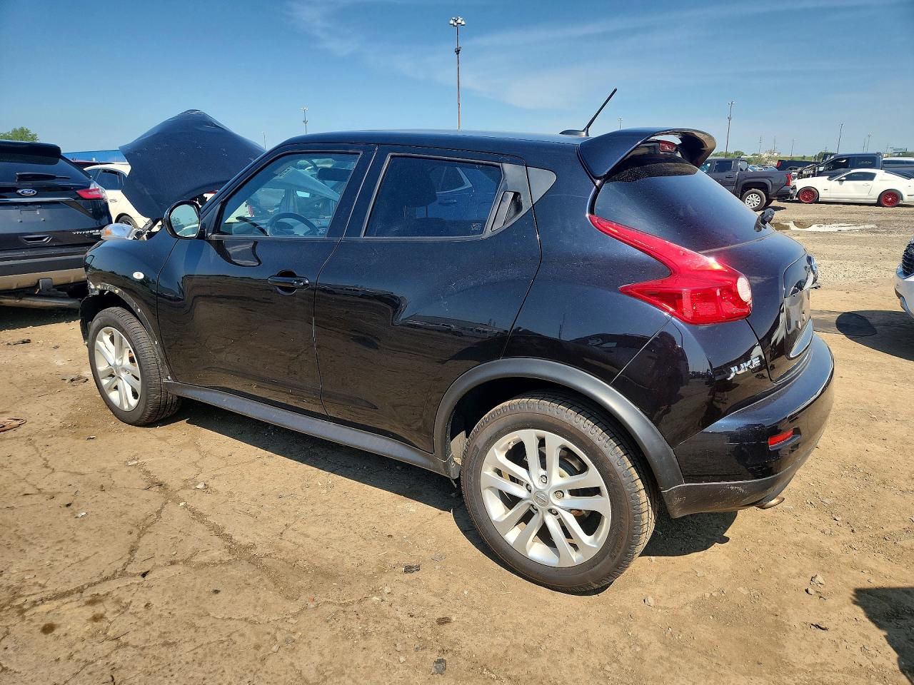 2014 Nissan Juke Sv Черный vin: JN8AF5MR2ET357974
