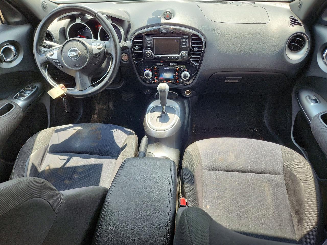 2015 Nissan Juke Sv White vin: JN8AF5MR2FT502044