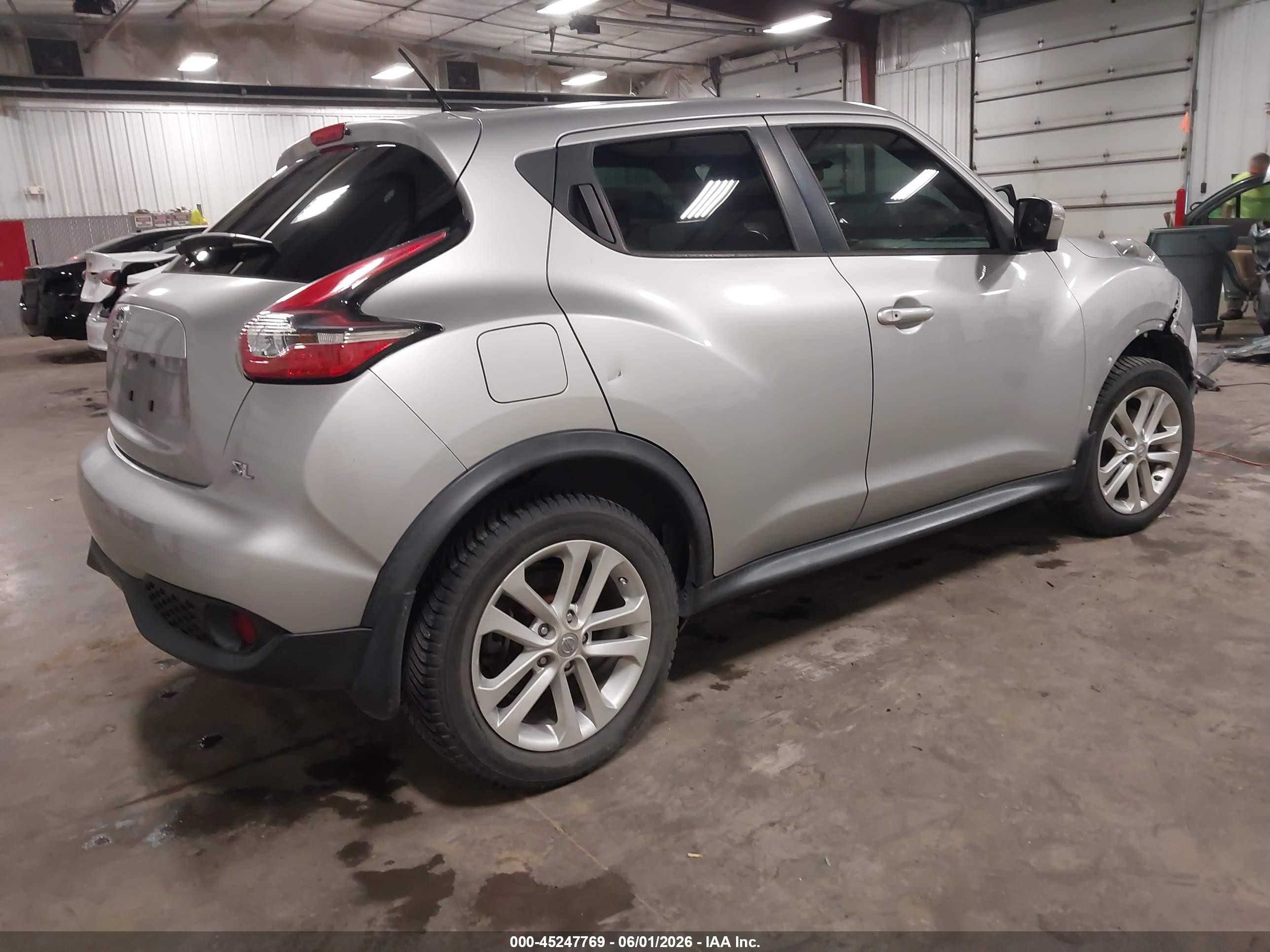 2015 Nissan Juke Sl Silver vin: JN8AF5MR2FT502383