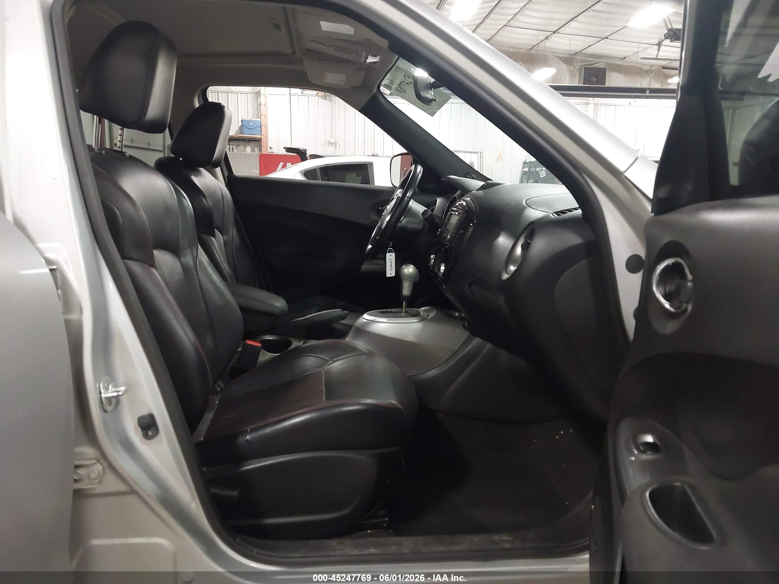 2015 Nissan Juke Sl Silver vin: JN8AF5MR2FT502383