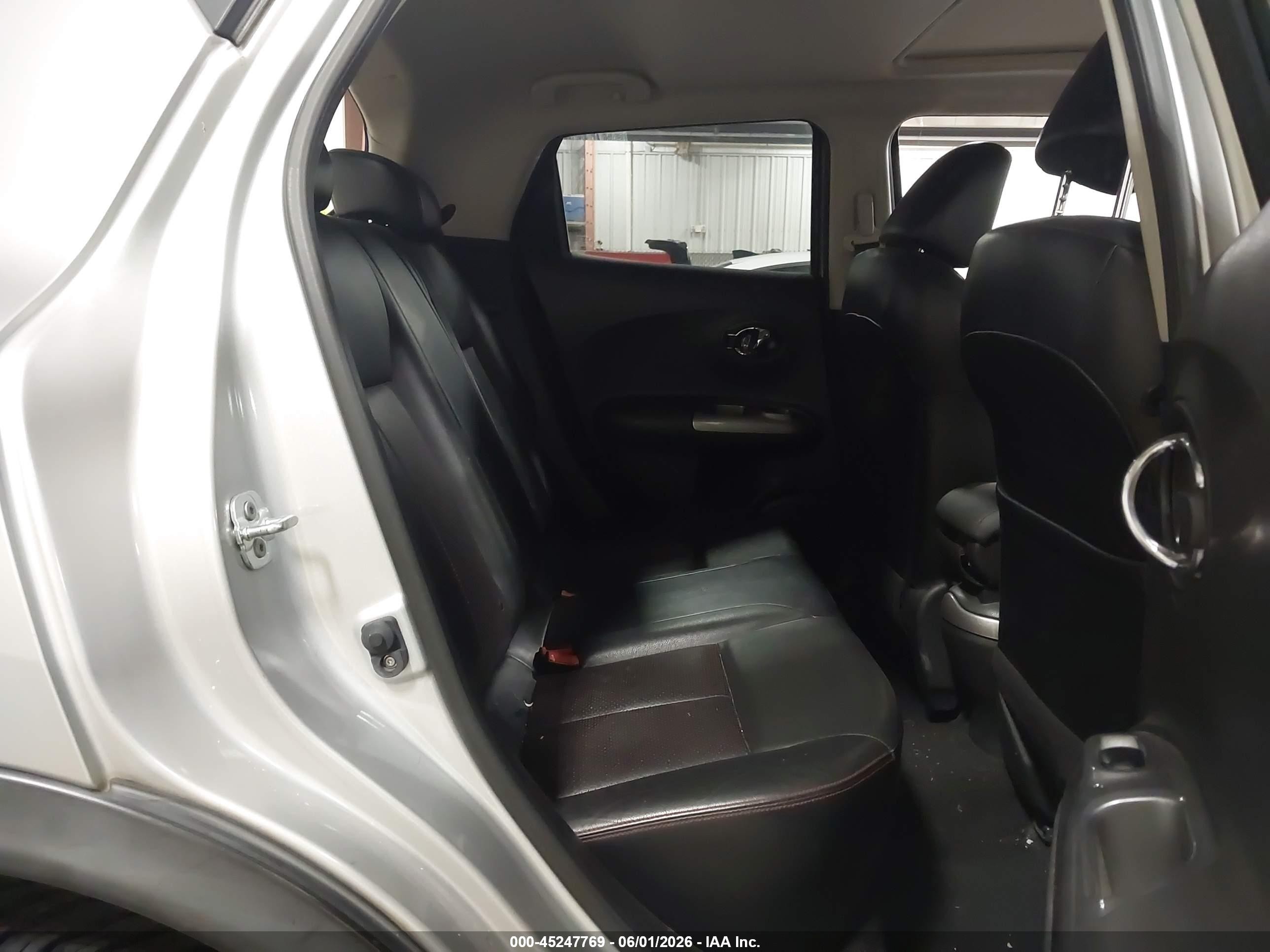 2015 Nissan Juke Sl Silver vin: JN8AF5MR2FT502383
