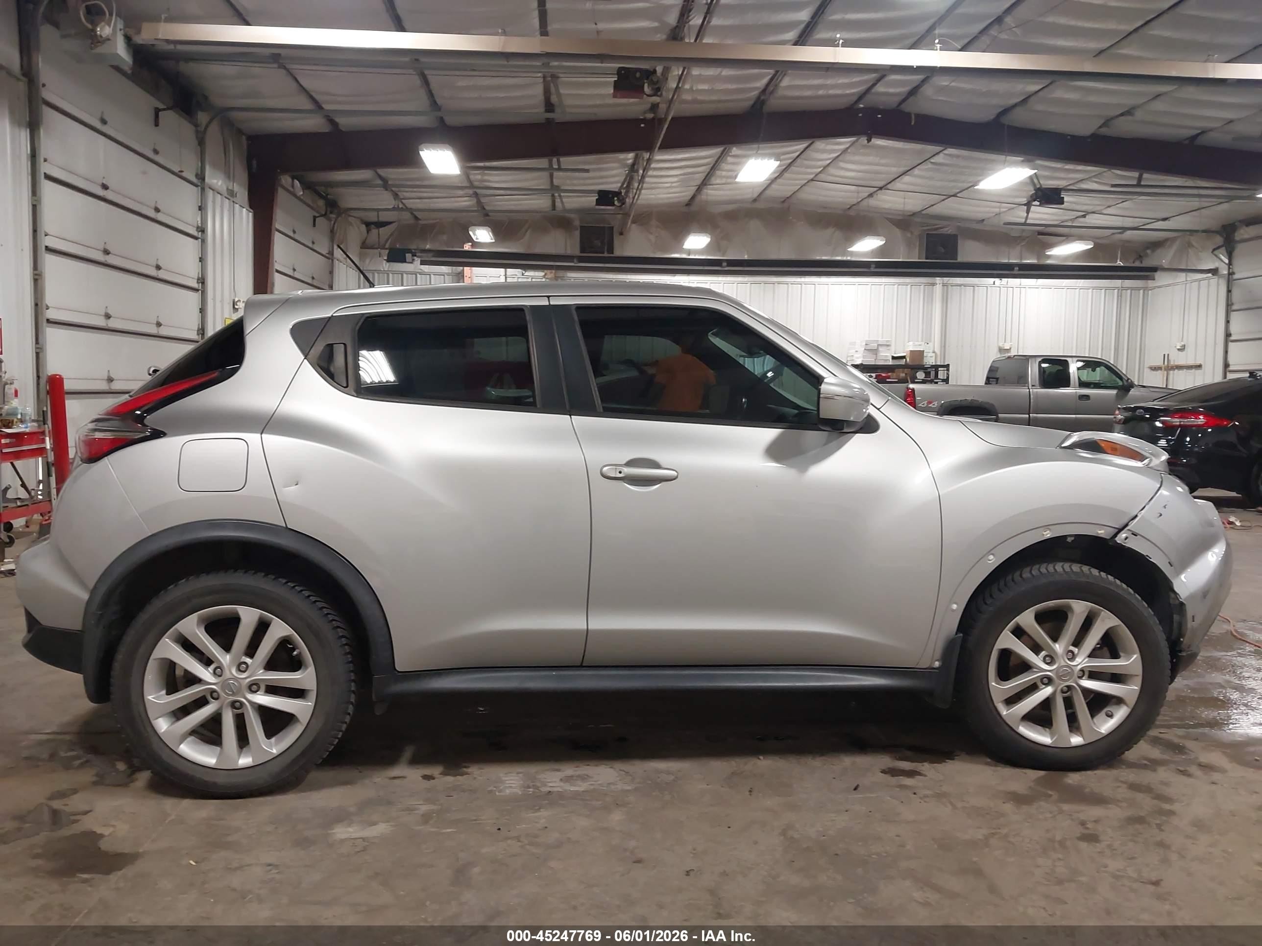 2015 Nissan Juke Sl Silver vin: JN8AF5MR2FT502383