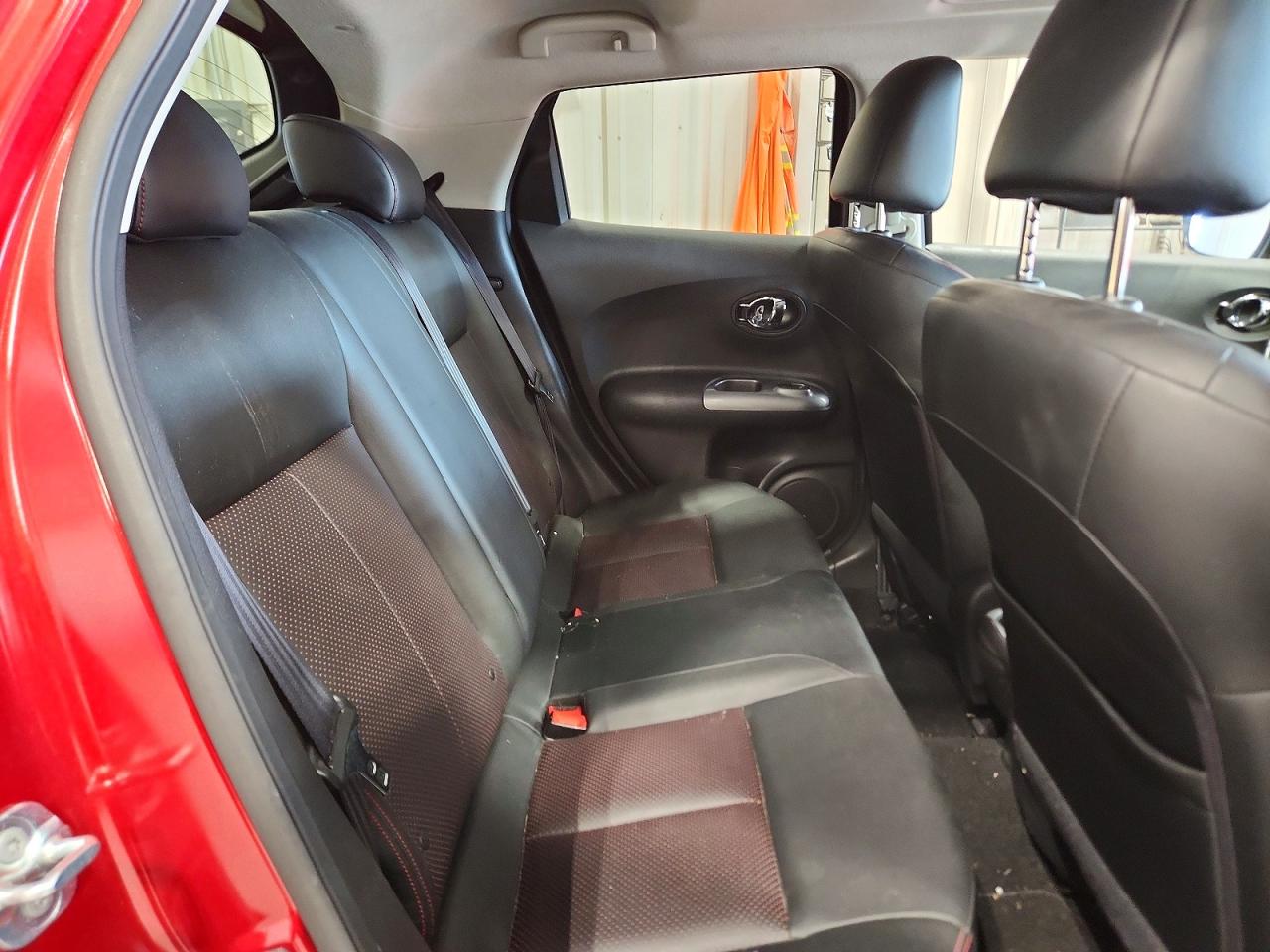 2015 Nissan Juke Sl Red vin: JN8AF5MR2FT503842