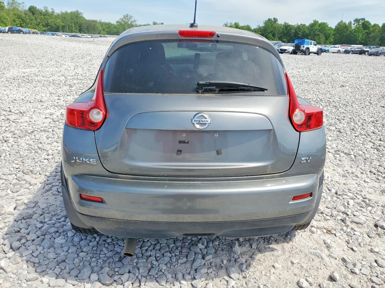 2011 Nissan Juke S Серый vin: JN8AF5MR3BT002985