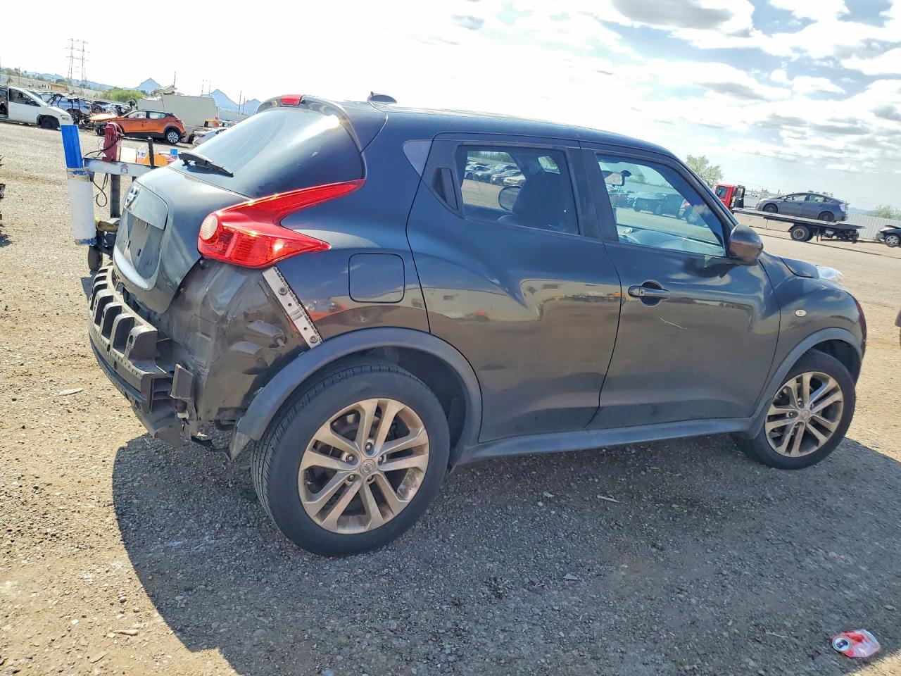 2011 Nissan Juke S Charcoal vin: JN8AF5MR3BT003618