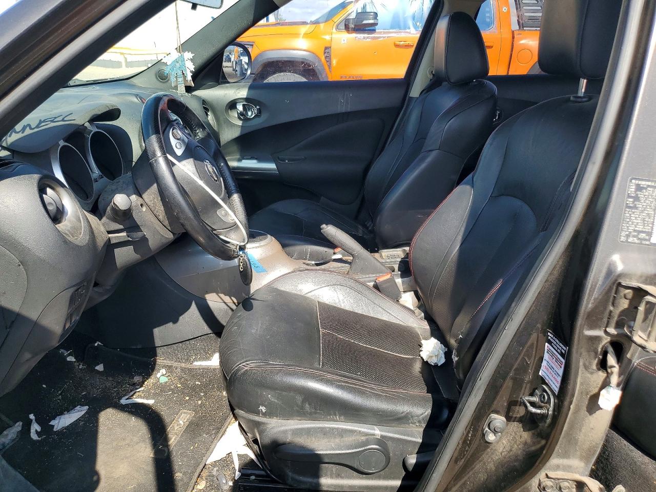 2011 Nissan Juke S Charcoal vin: JN8AF5MR3BT003618