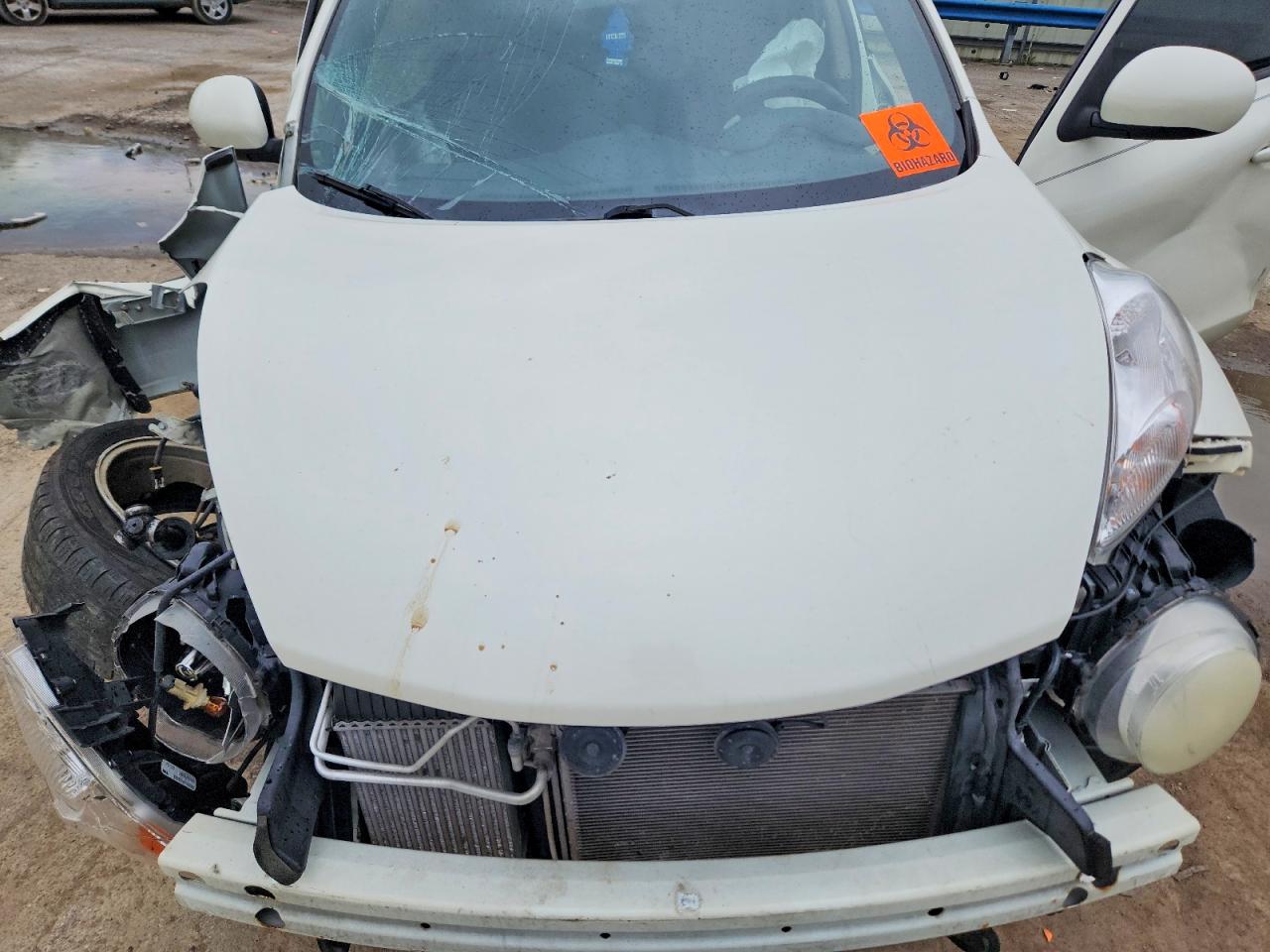 2011 Nissan Juke S Белый vin: JN8AF5MR3BT012755