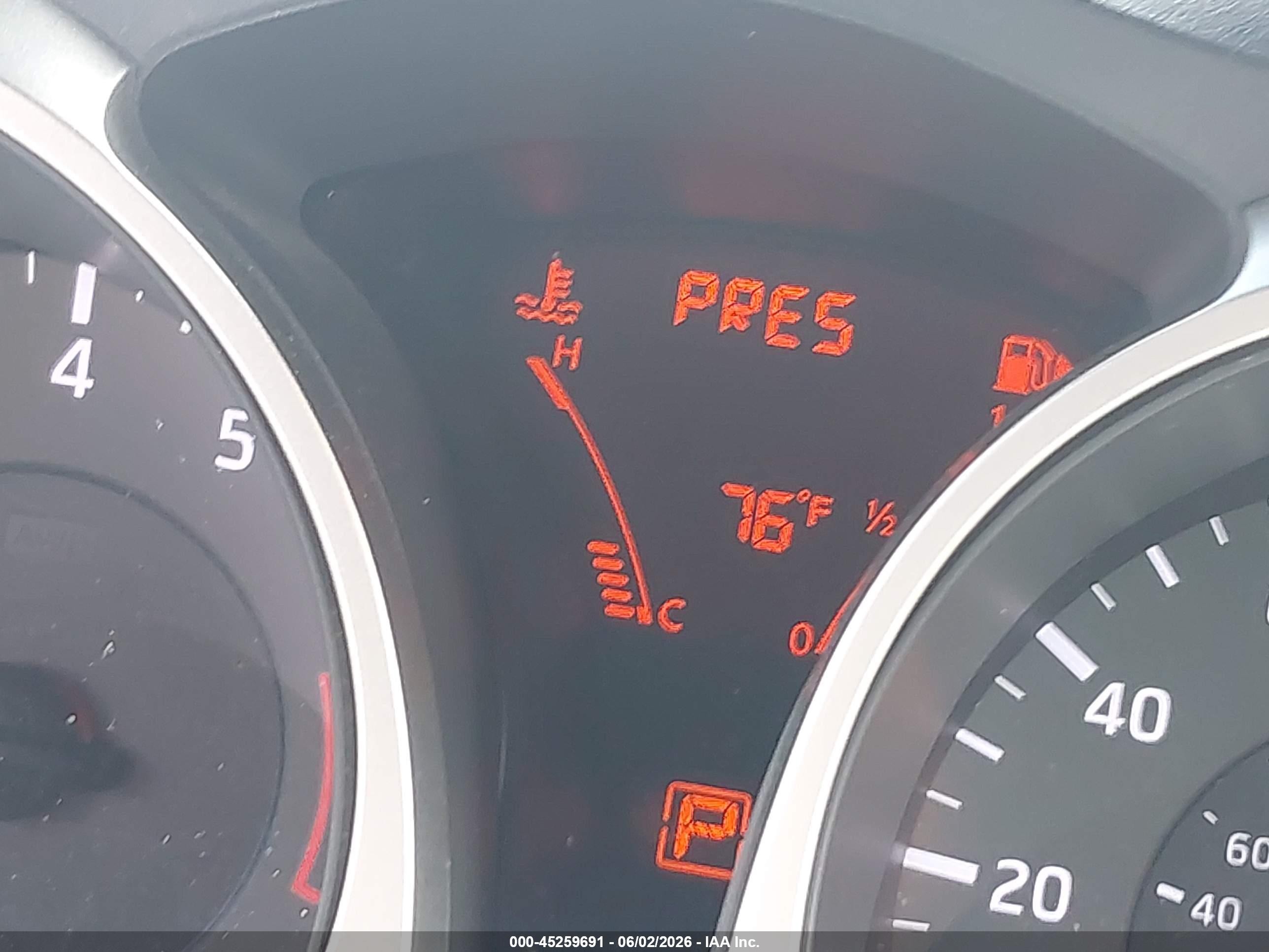 2012 Nissan Juke Sl Gray vin: JN8AF5MR3CT108337