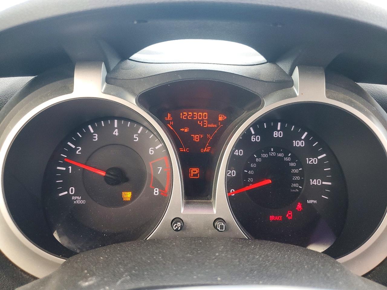 2013 Nissan Juke S Gold vin: JN8AF5MR3DT200839