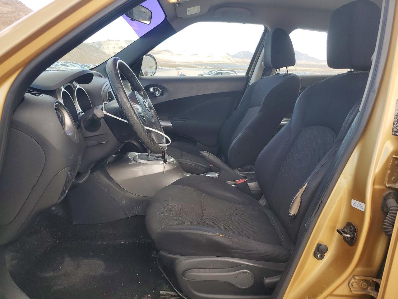 2013 Nissan Juke S Gold vin: JN8AF5MR3DT200839