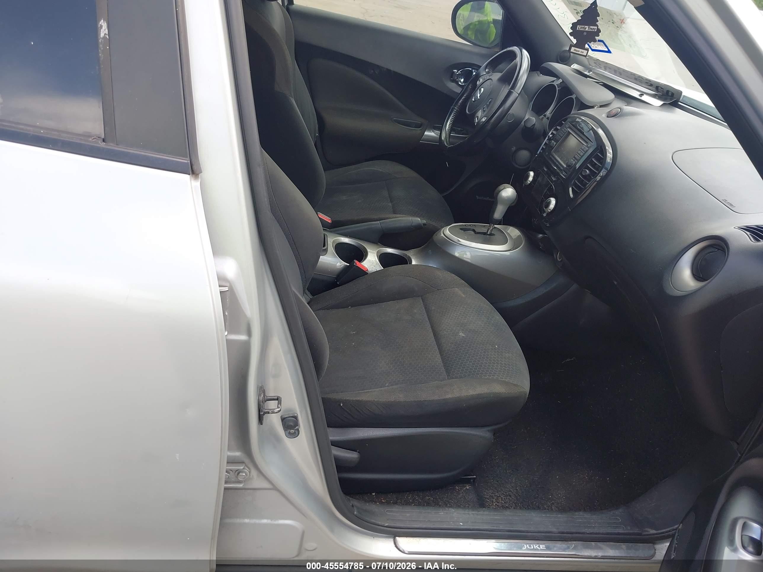 2013 Nissan Juke Sv Silver vin: JN8AF5MR3DT201344