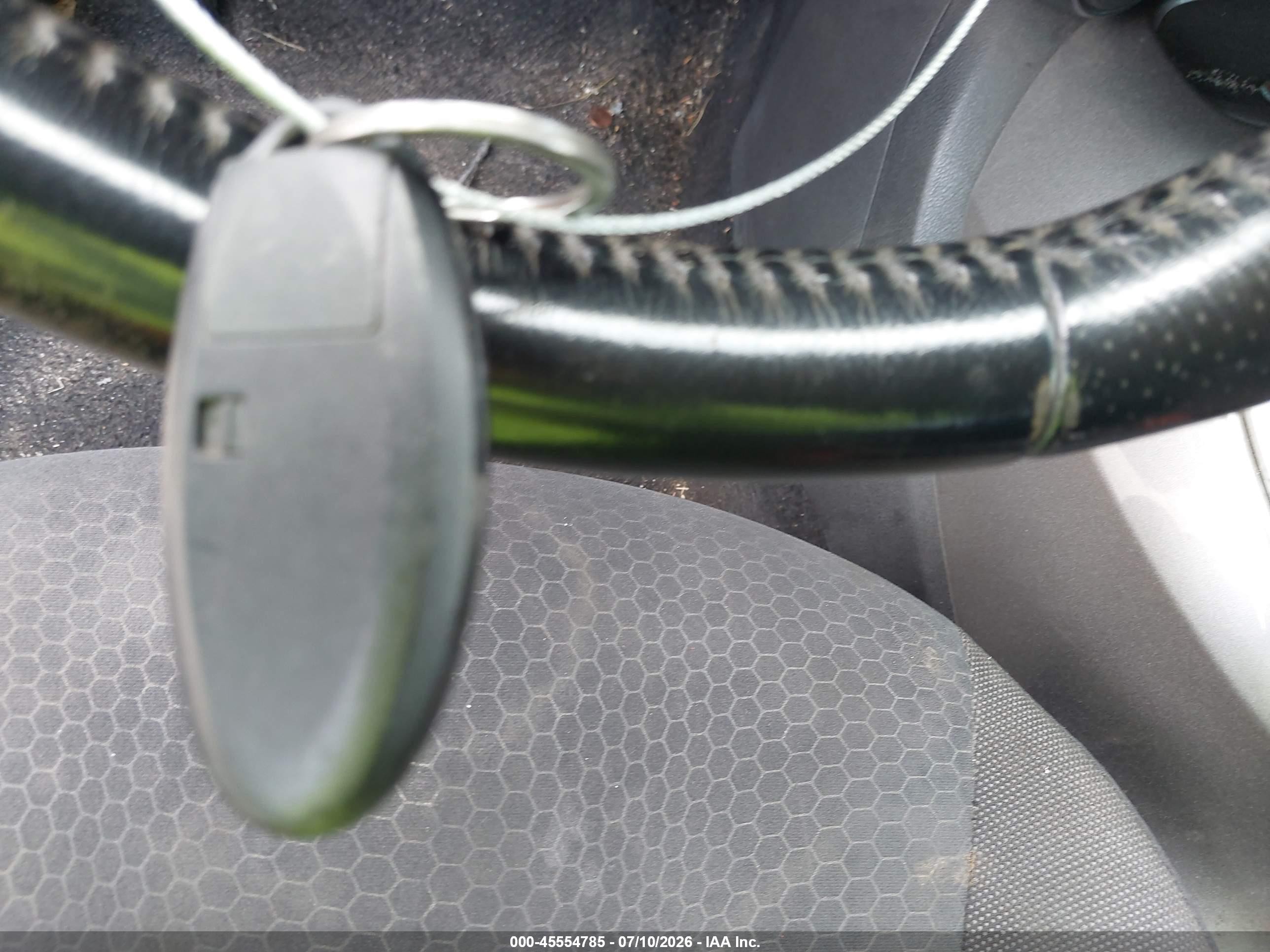 2013 Nissan Juke Sv Silver vin: JN8AF5MR3DT201344