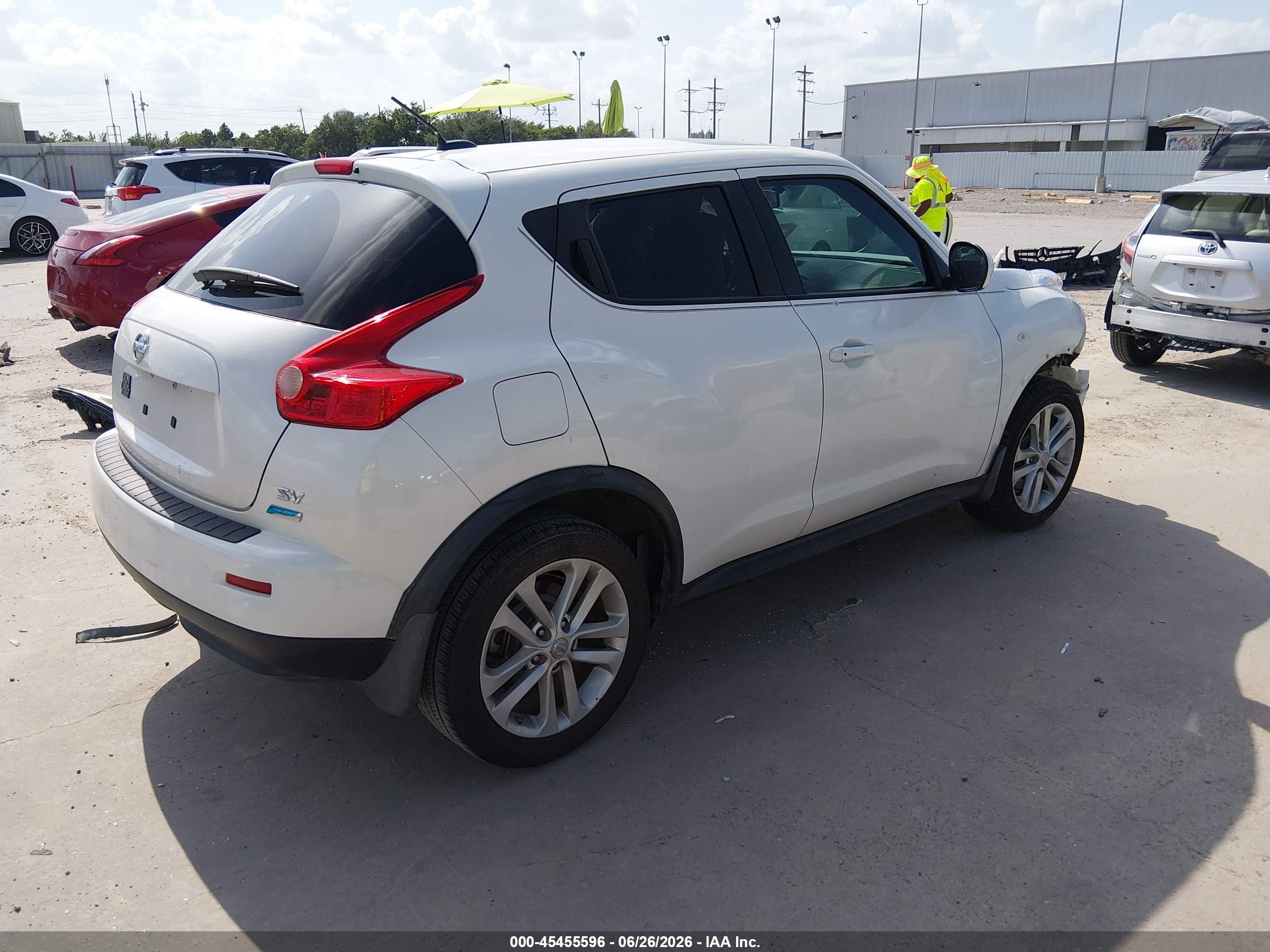 2013 Nissan Juke Sv White vin: JN8AF5MR3DT204177