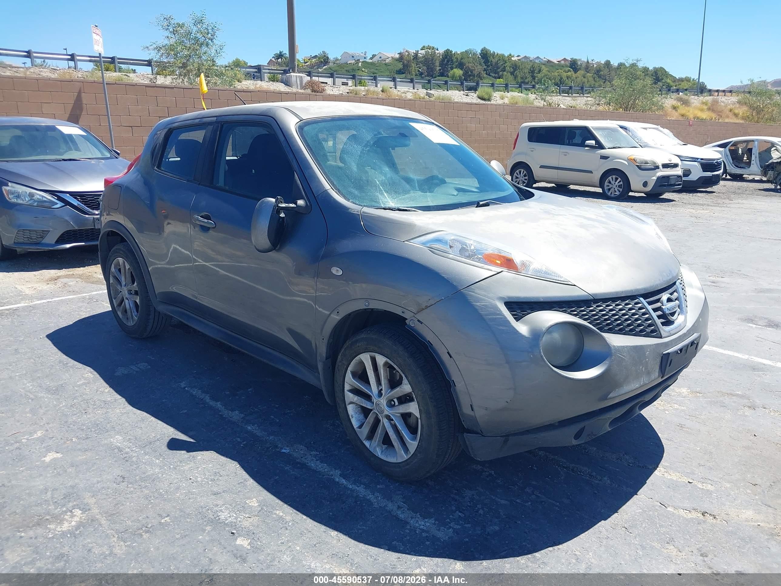 2013 Nissan Juke S Gray vin: JN8AF5MR3DT213302