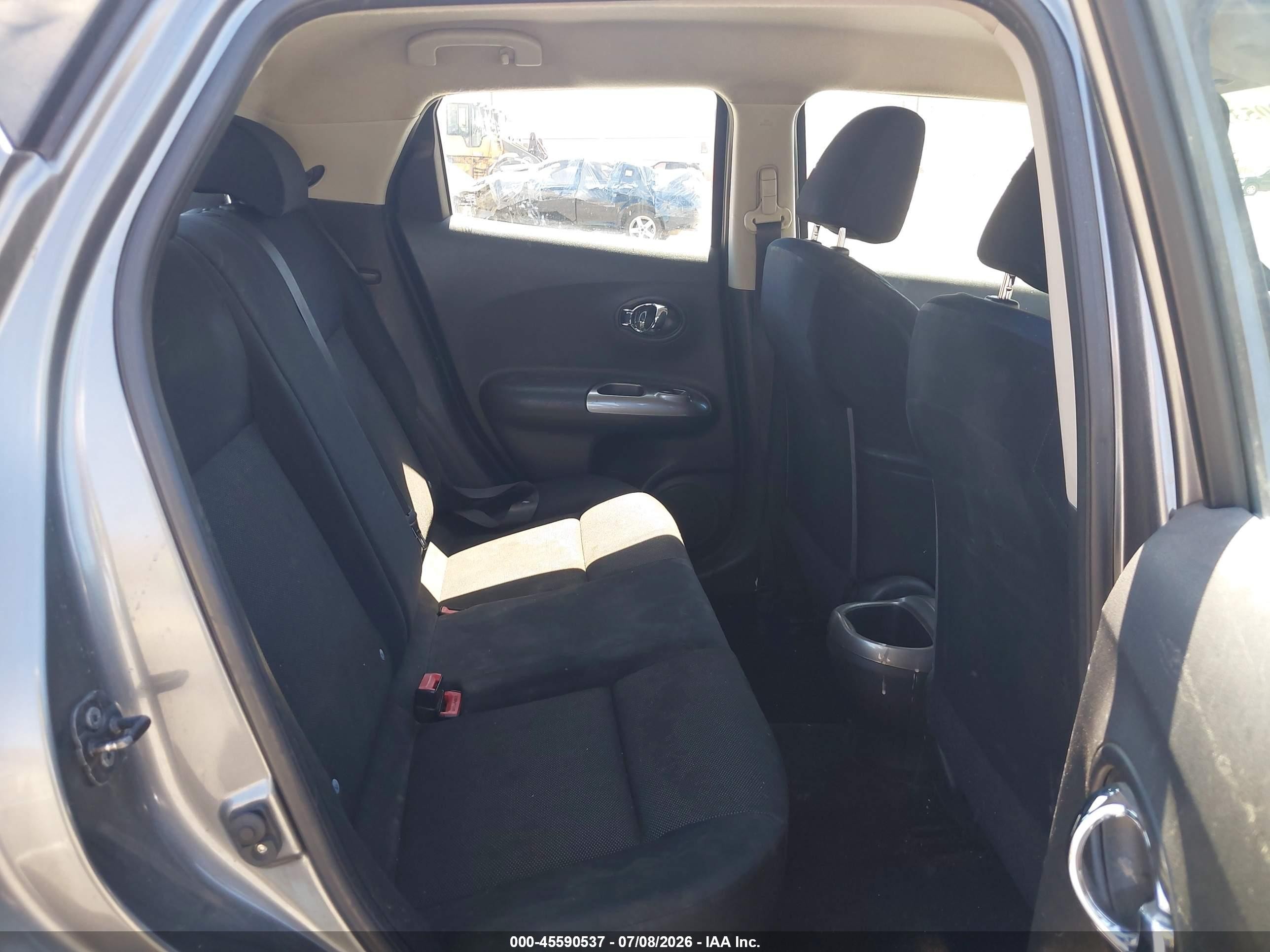 2013 Nissan Juke S Серый vin: JN8AF5MR3DT213302