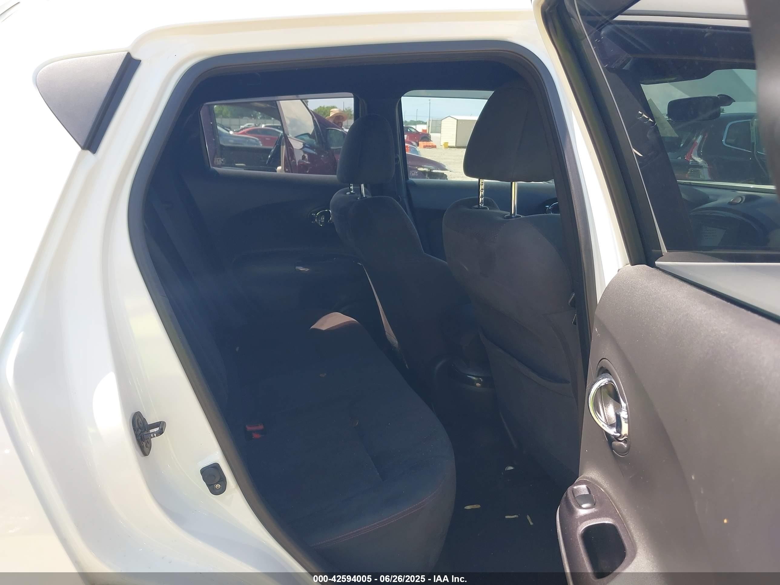 2013 Nissan Juke Nismo White vin: JN8AF5MR3DT226387