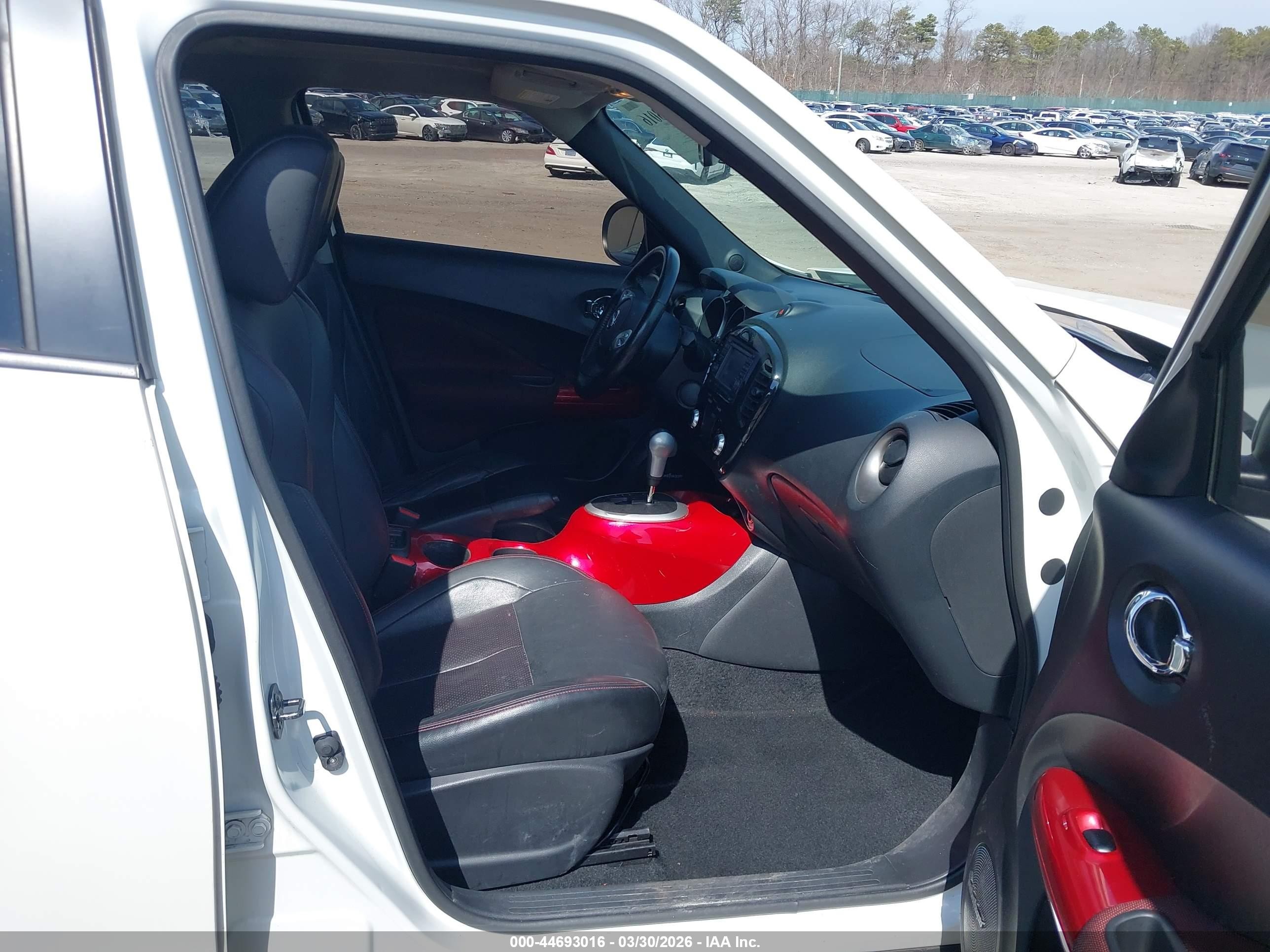2014 Nissan Juke Sl White vin: JN8AF5MR3ET352153