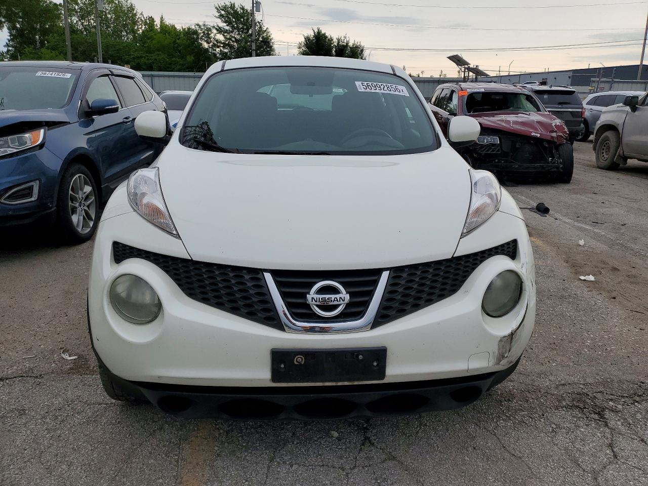 2014 Nissan Juke S White vin: JN8AF5MR3ET357904