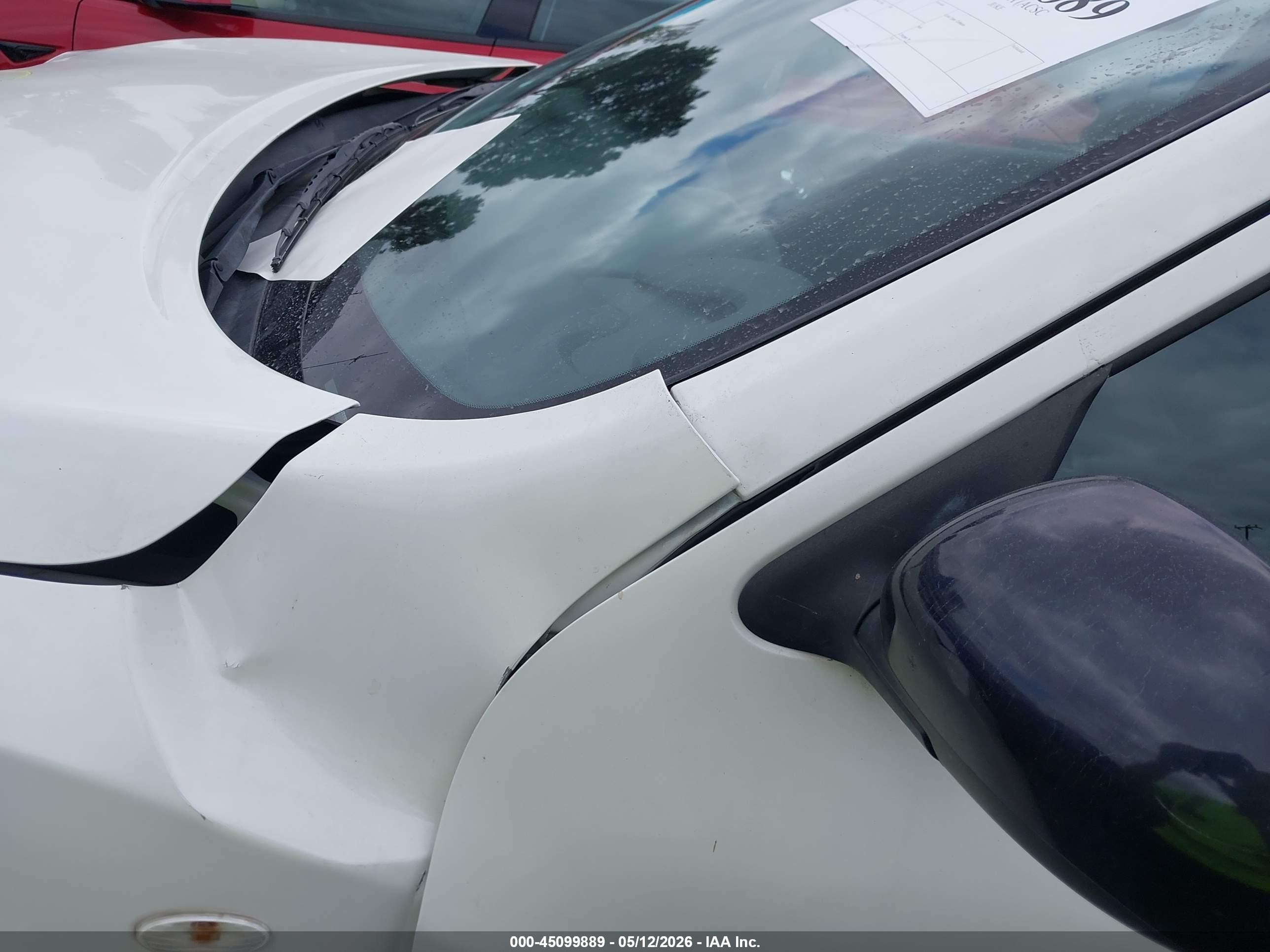 2014 Nissan Juke S White vin: JN8AF5MR3ET358597