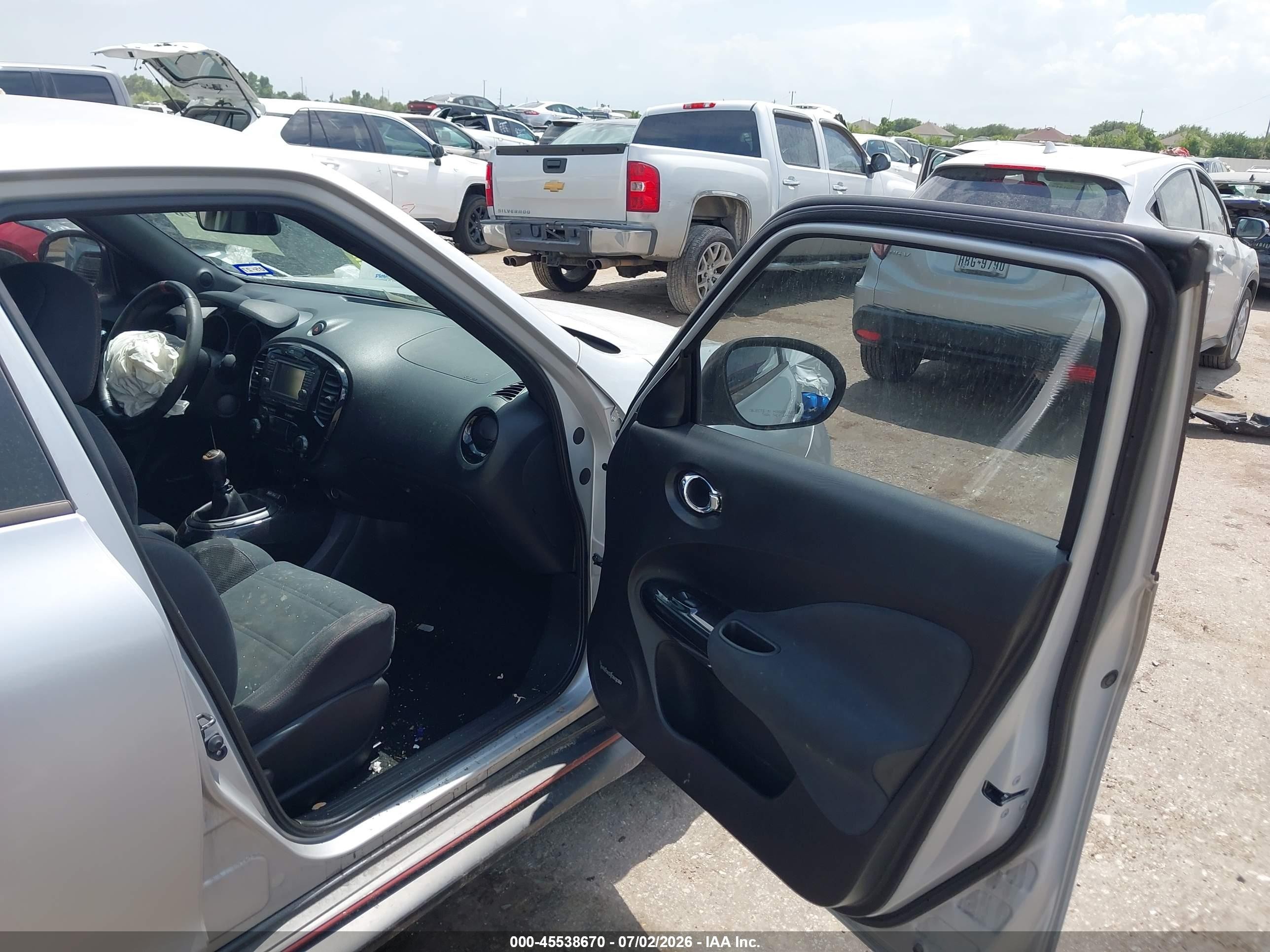 2014 Nissan Juke Nismo Silver vin: JN8AF5MR3ET360754