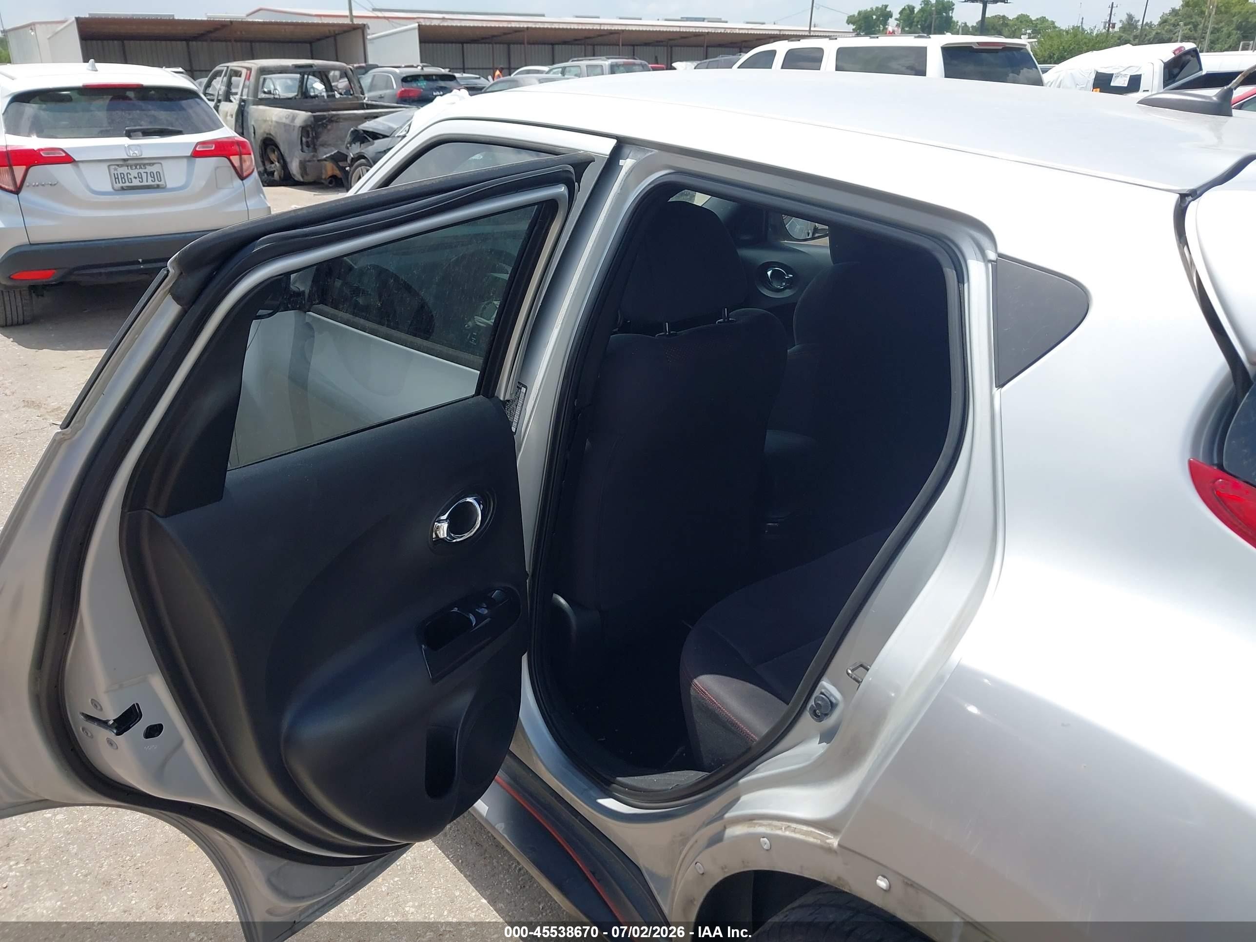 2014 Nissan Juke Nismo Silver vin: JN8AF5MR3ET360754