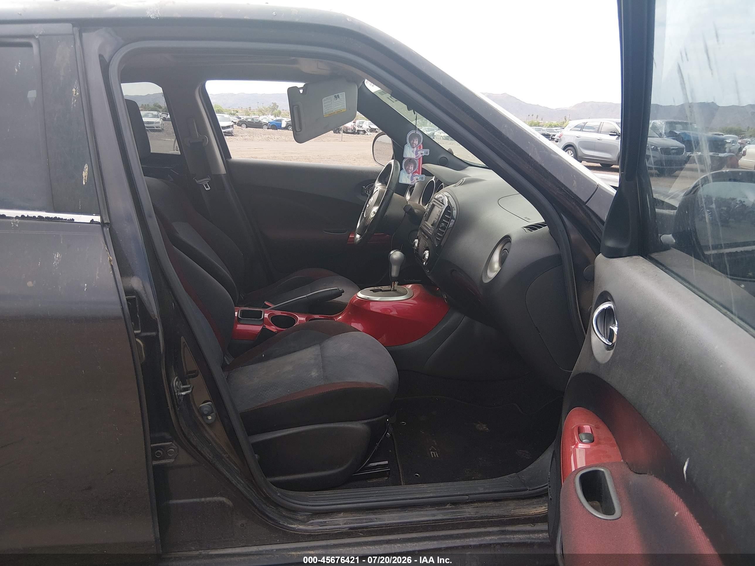 2014 Nissan Juke Sv Purple vin: JN8AF5MR3ET361211