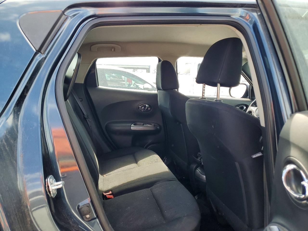 2014 Nissan Juke S Blue vin: JN8AF5MR3ET450566