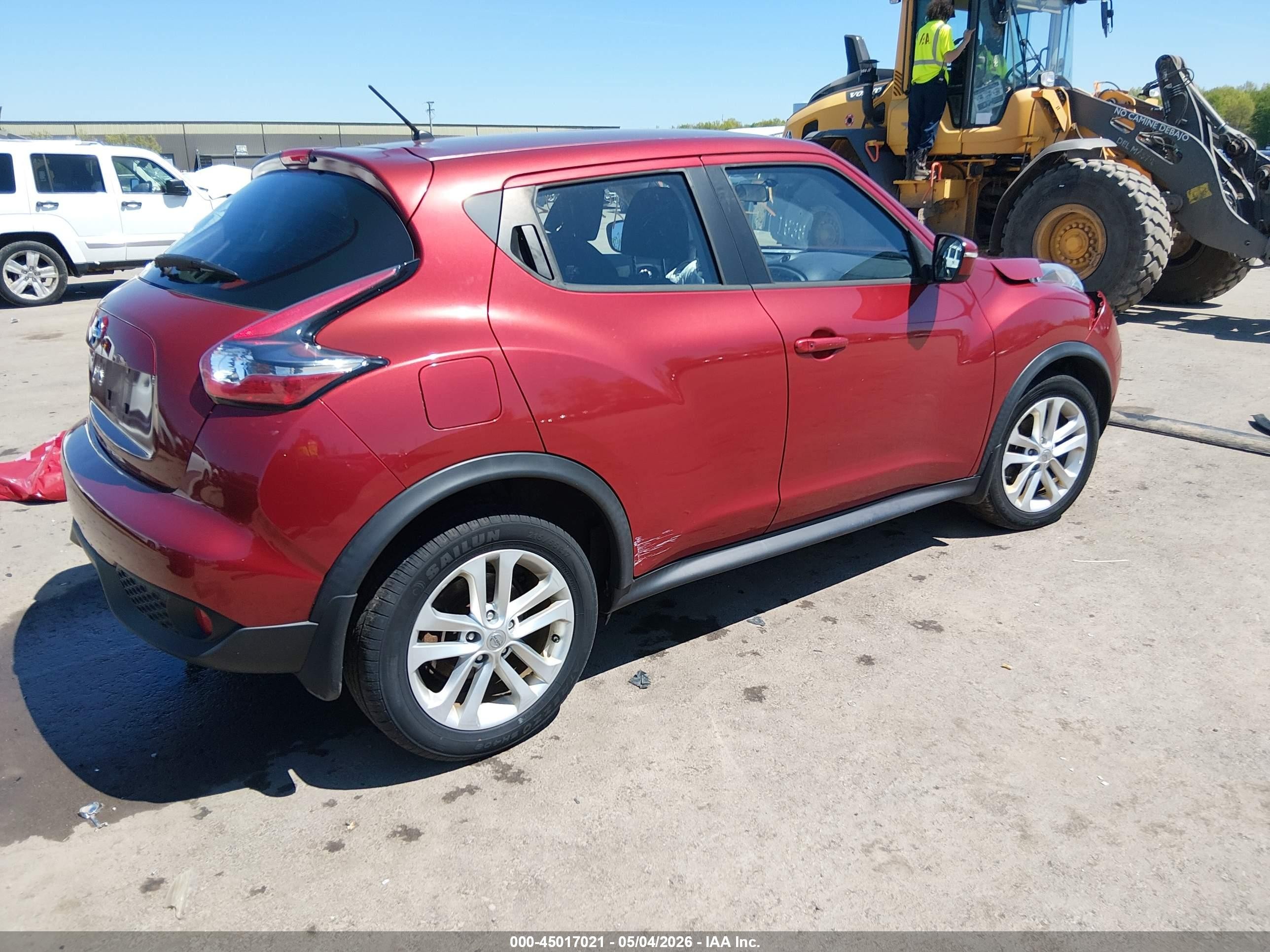 2015 Nissan Juke Nismo/s/sl/sv Red vin: JN8AF5MR3FT504773