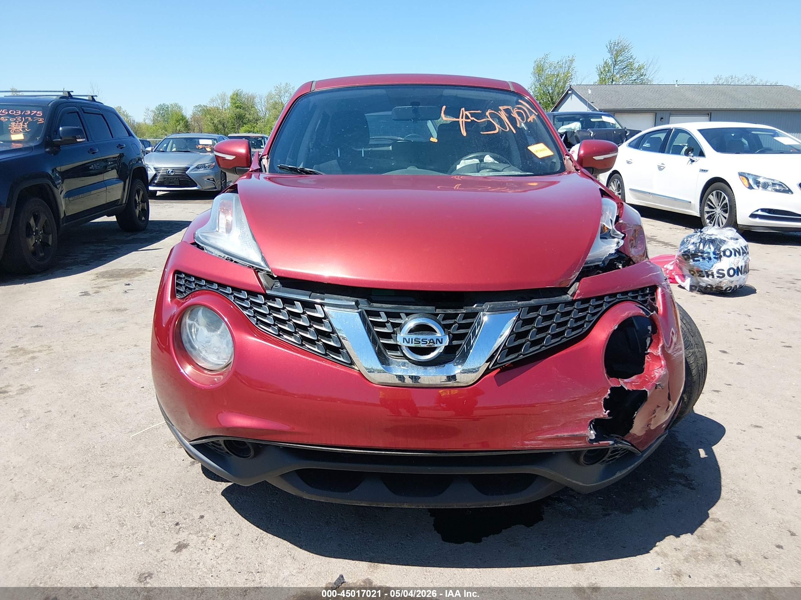 2015 Nissan Juke Nismo/s/sl/sv Red vin: JN8AF5MR3FT504773