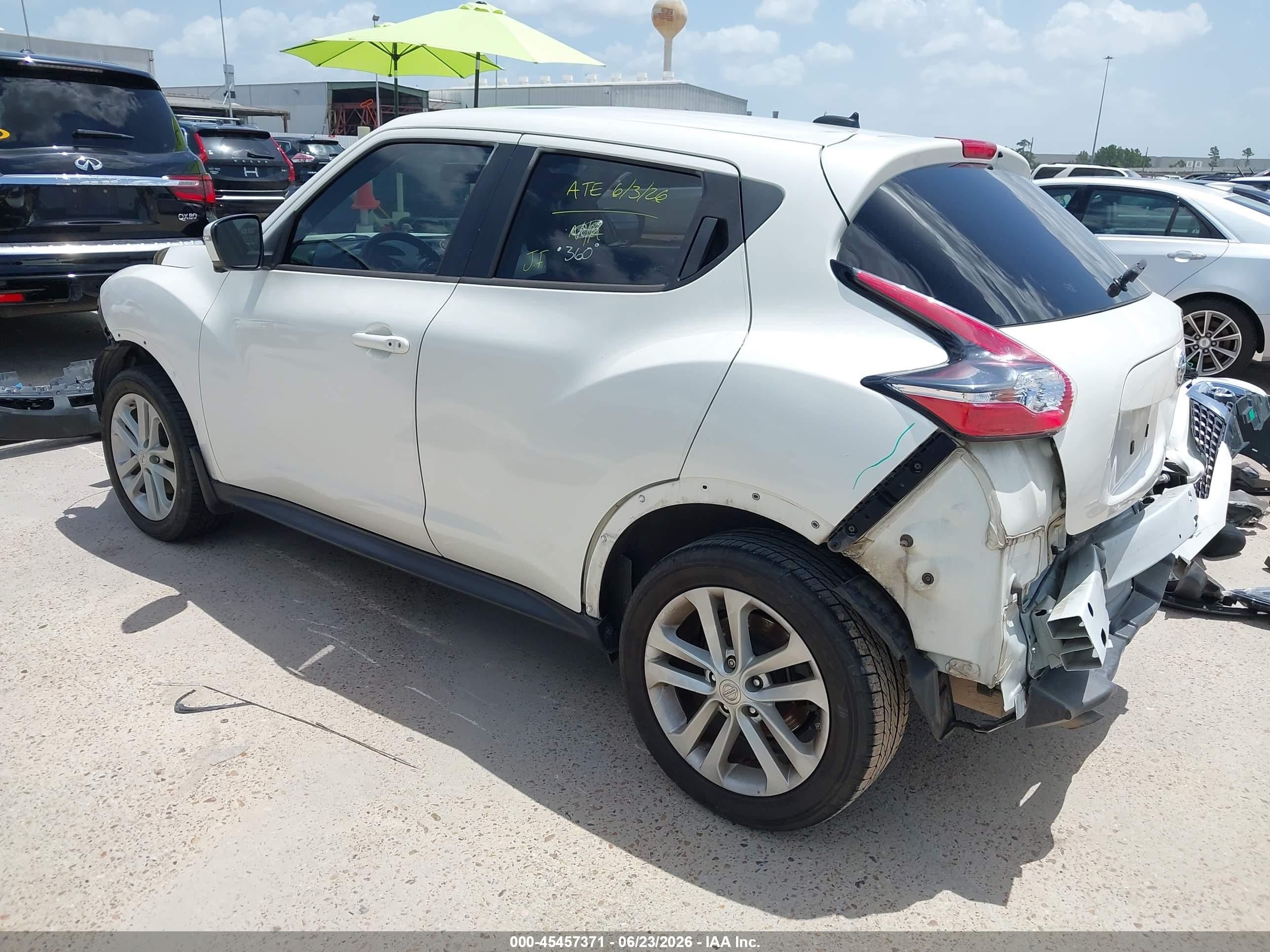 2015 Nissan Juke Sv White vin: JN8AF5MR3FT505485