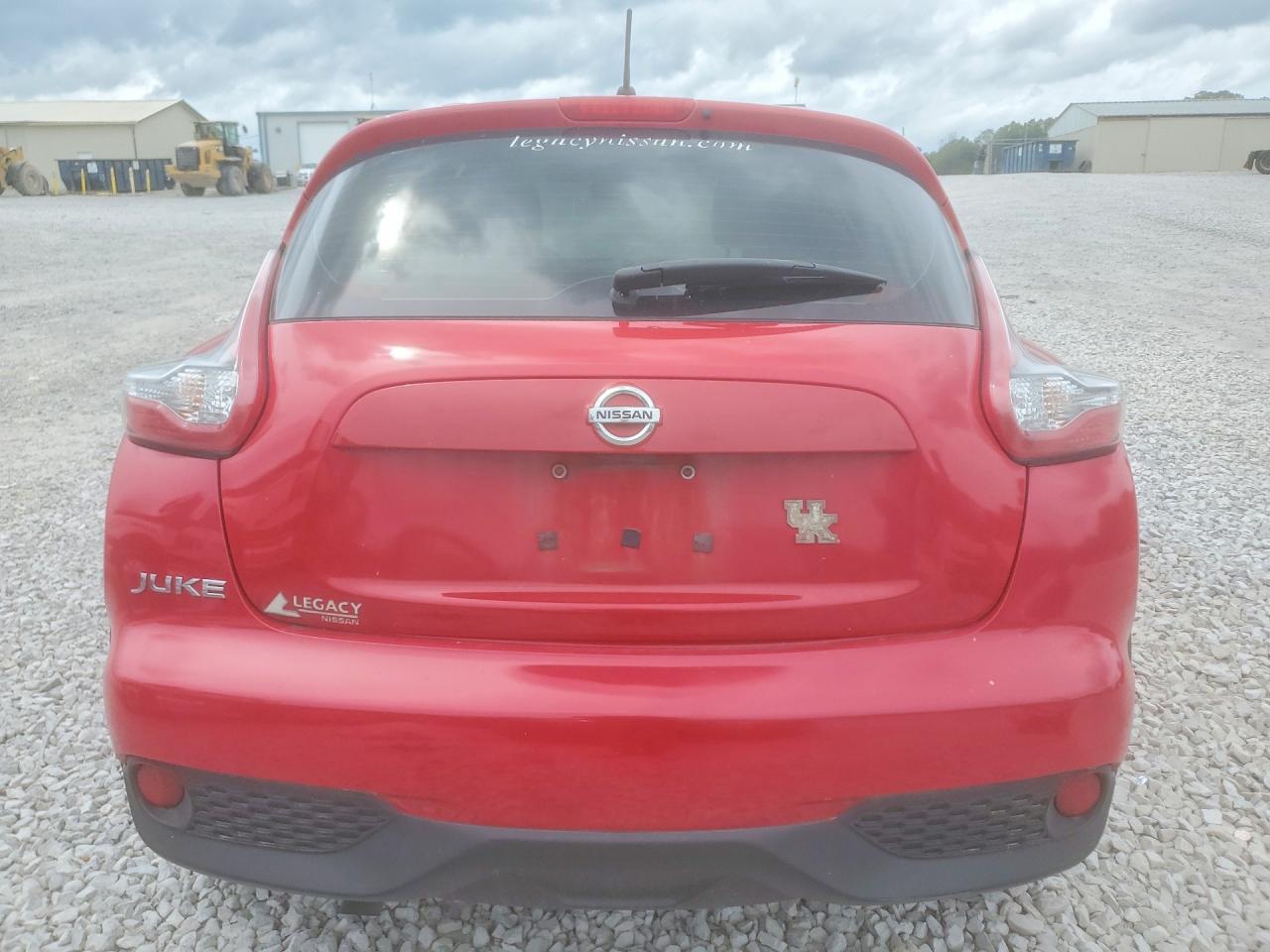 2015 Nissan Juke S Red vin: JN8AF5MR3FT513571