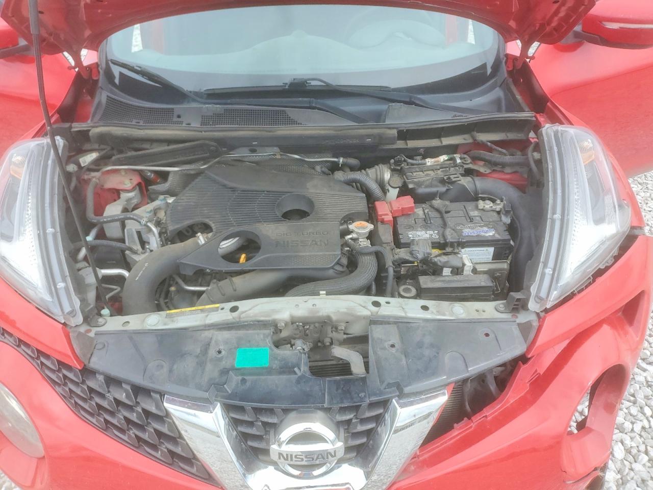 2015 Nissan Juke S Red vin: JN8AF5MR3FT513571