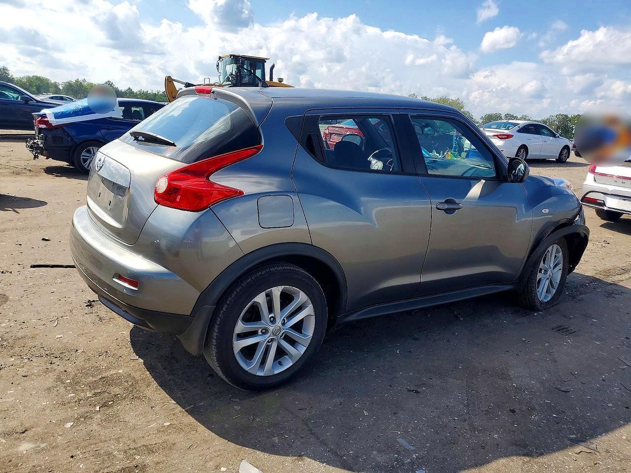 2011 Nissan Juke S Gray vin: JN8AF5MR4BT002431
