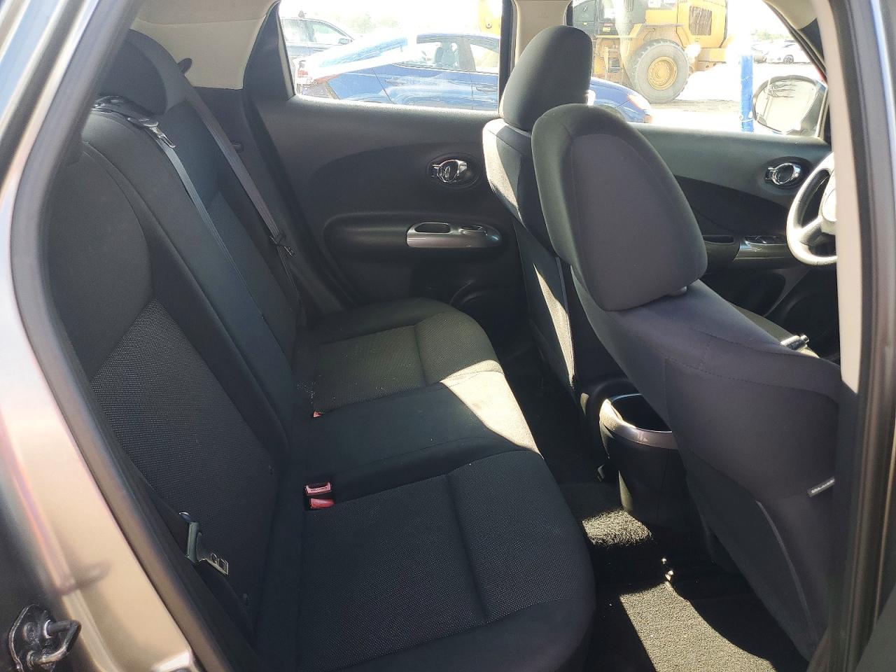 2011 Nissan Juke S Gray vin: JN8AF5MR4BT002431