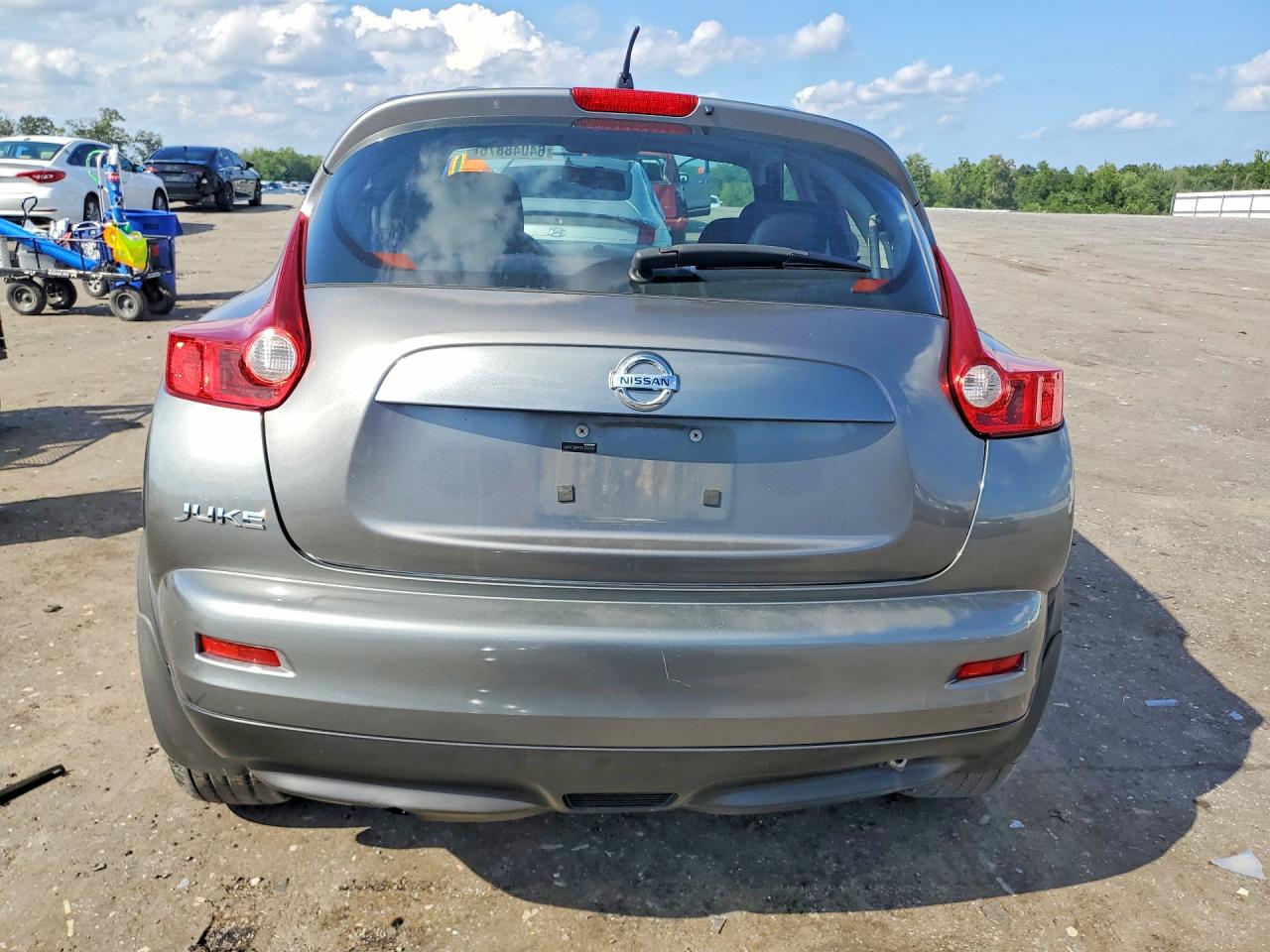 2011 Nissan Juke S Gray vin: JN8AF5MR4BT002431