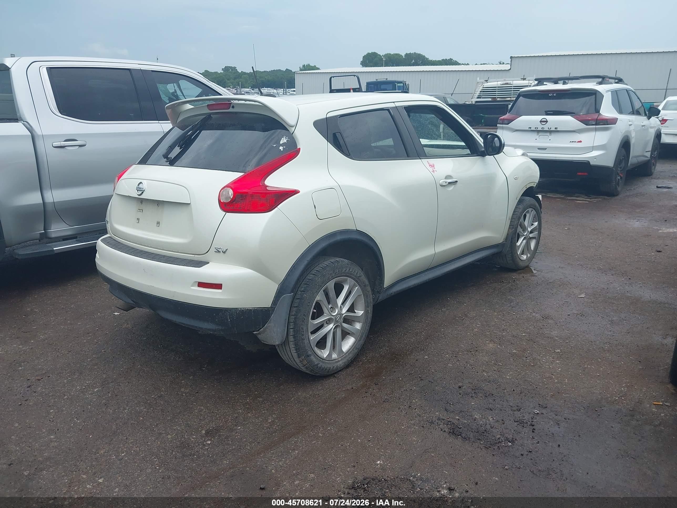 2011 Nissan Juke Sv White vin: JN8AF5MR4BT007502