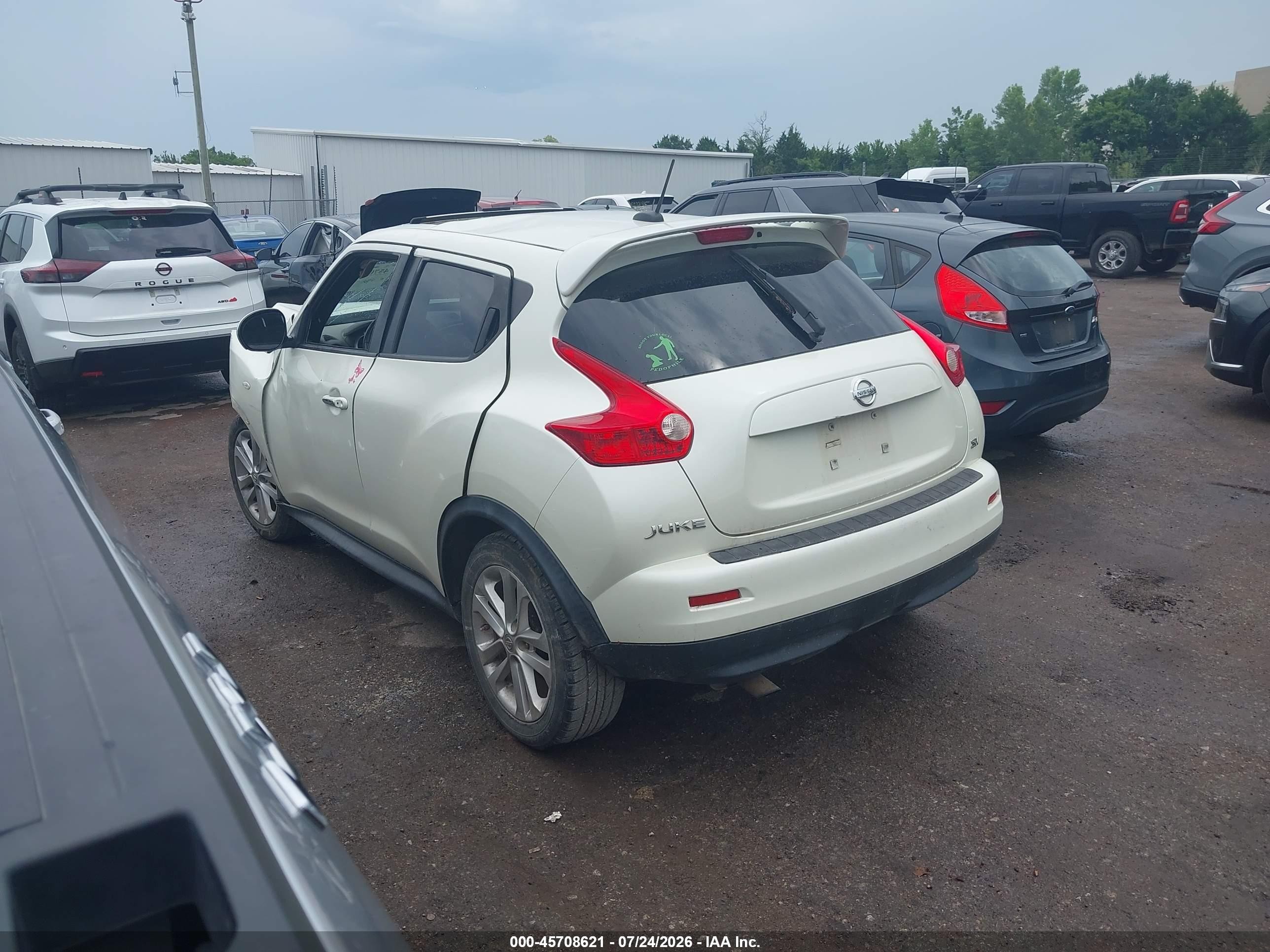 2011 Nissan Juke Sv White vin: JN8AF5MR4BT007502