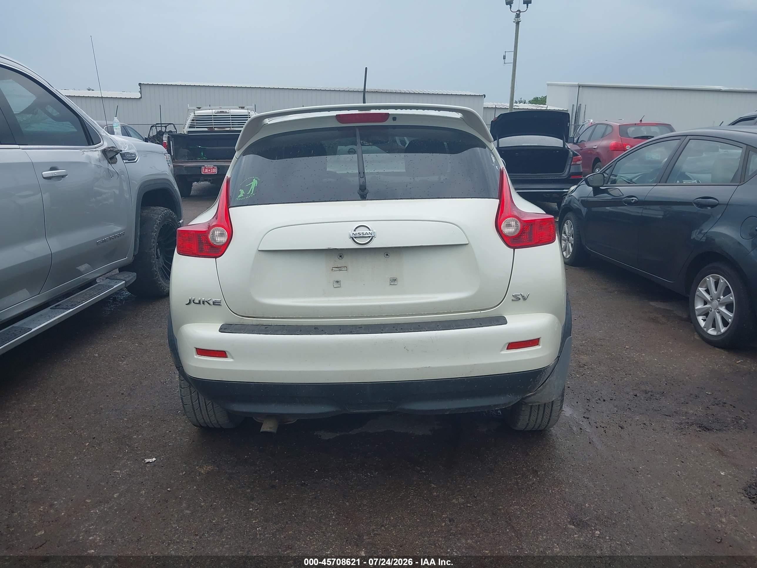 2011 Nissan Juke Sv White vin: JN8AF5MR4BT007502