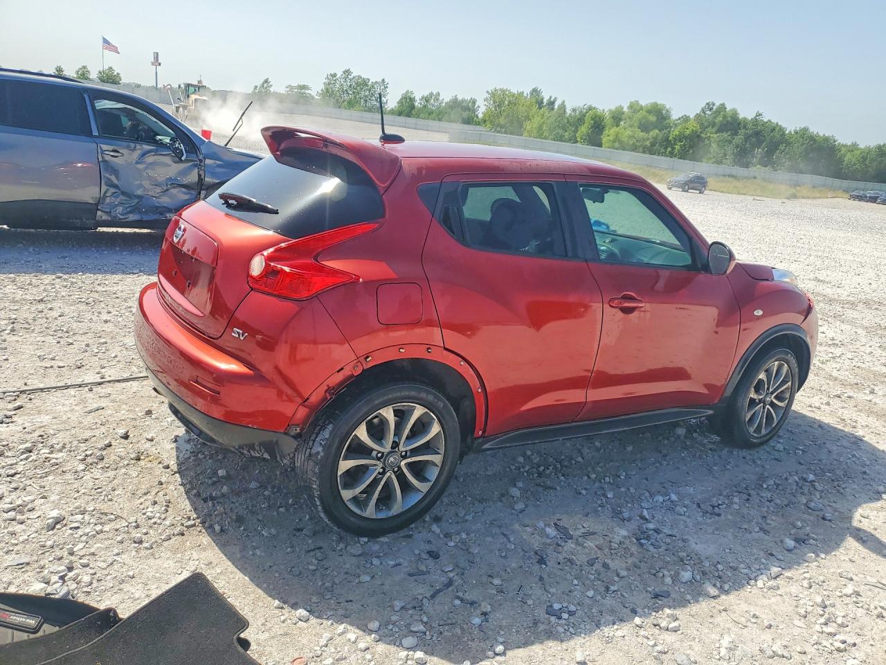 2011 Nissan Juke S Red vin: JN8AF5MR4BT022243