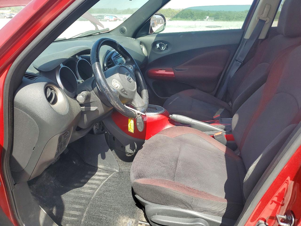2011 Nissan Juke S Red vin: JN8AF5MR4BT022243