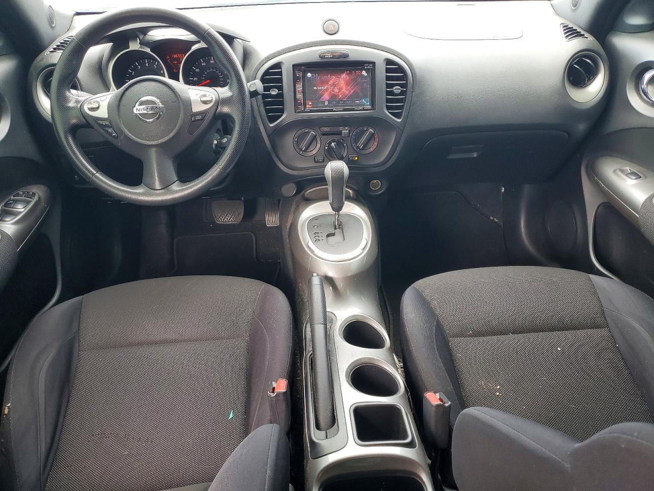 2013 Nissan Juke S White vin: JN8AF5MR4DT200929