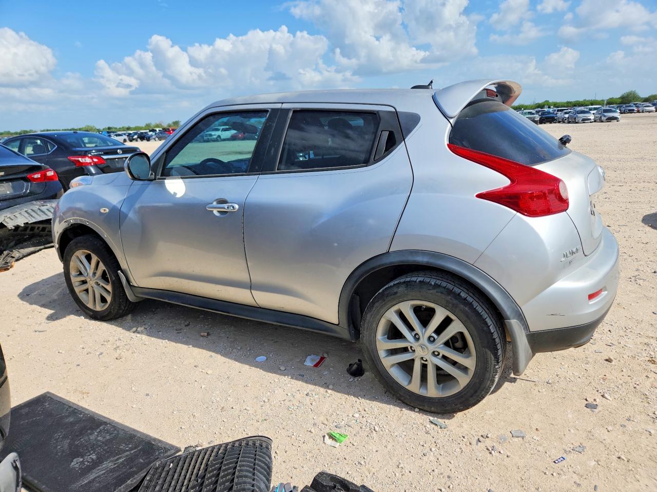 2013 Nissan Juke S Silver vin: JN8AF5MR4DT212224