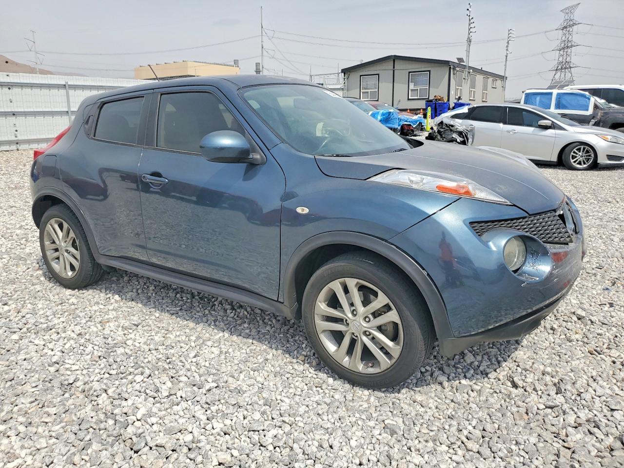 2014 Nissan Juke Sv Blue vin: JN8AF5MR4ET355272
