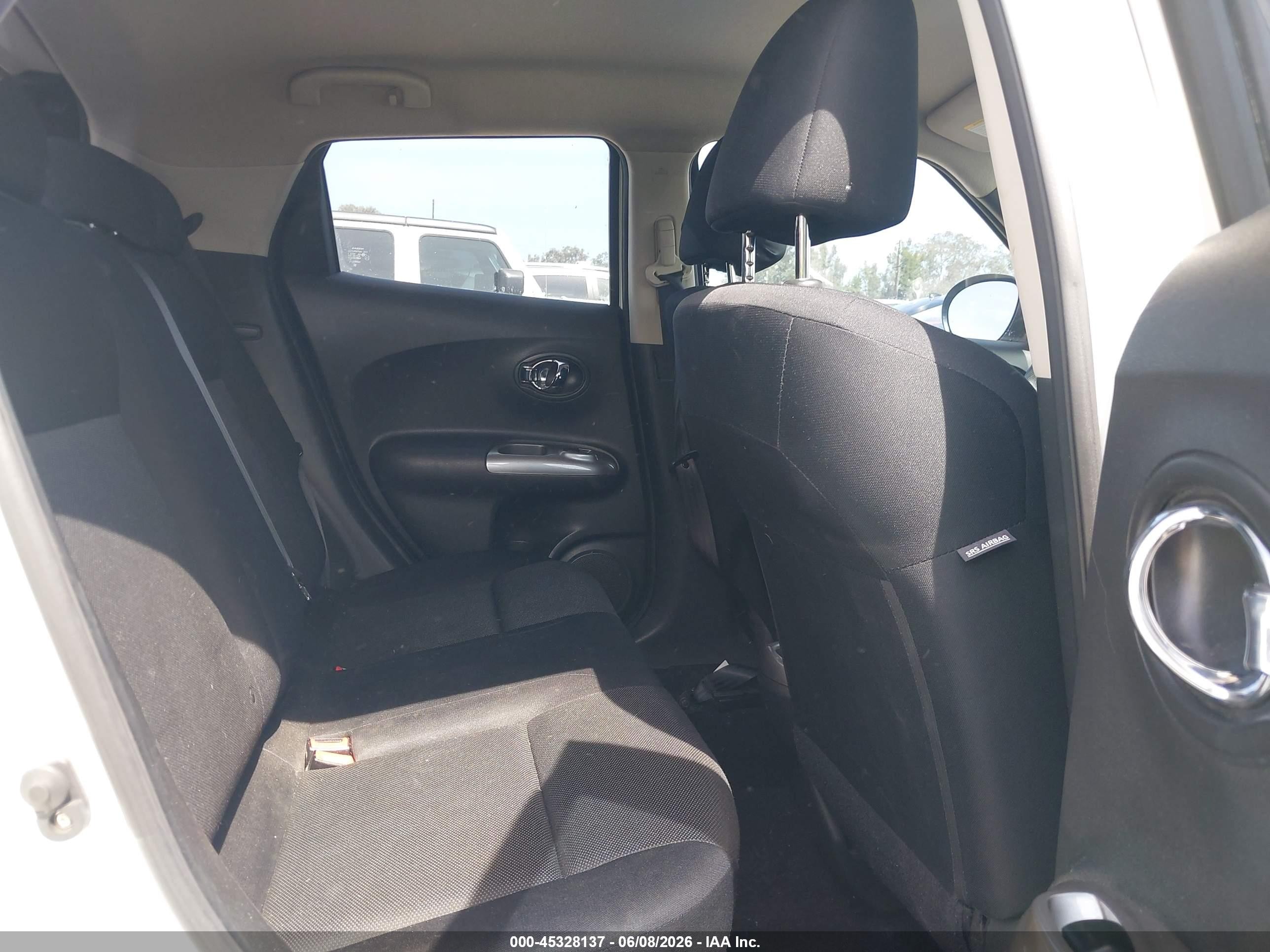 2014 Nissan Juke S Белый vin: JN8AF5MR4ET355658